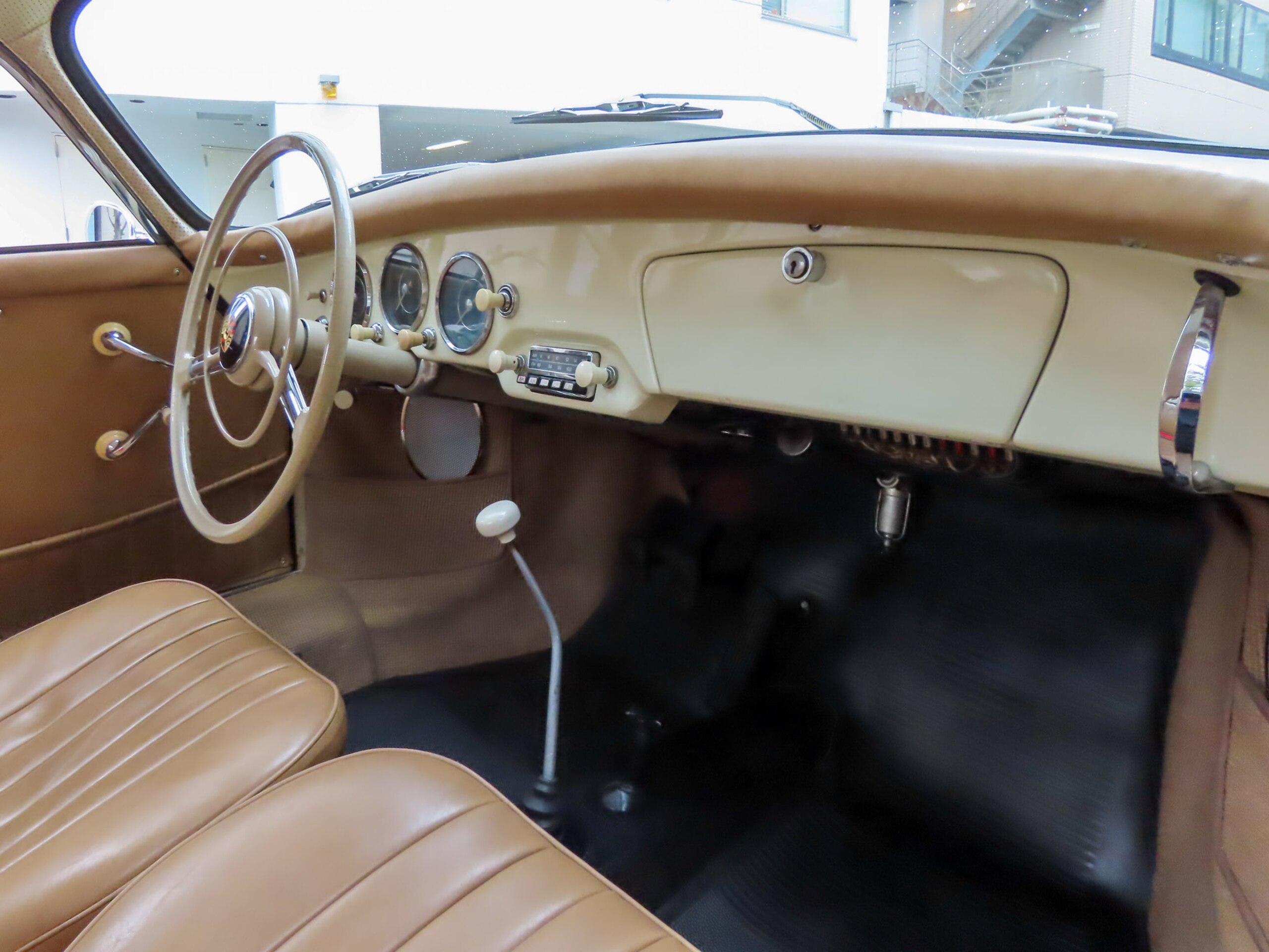 1958 Porsche 356 — Photo 9 / 15