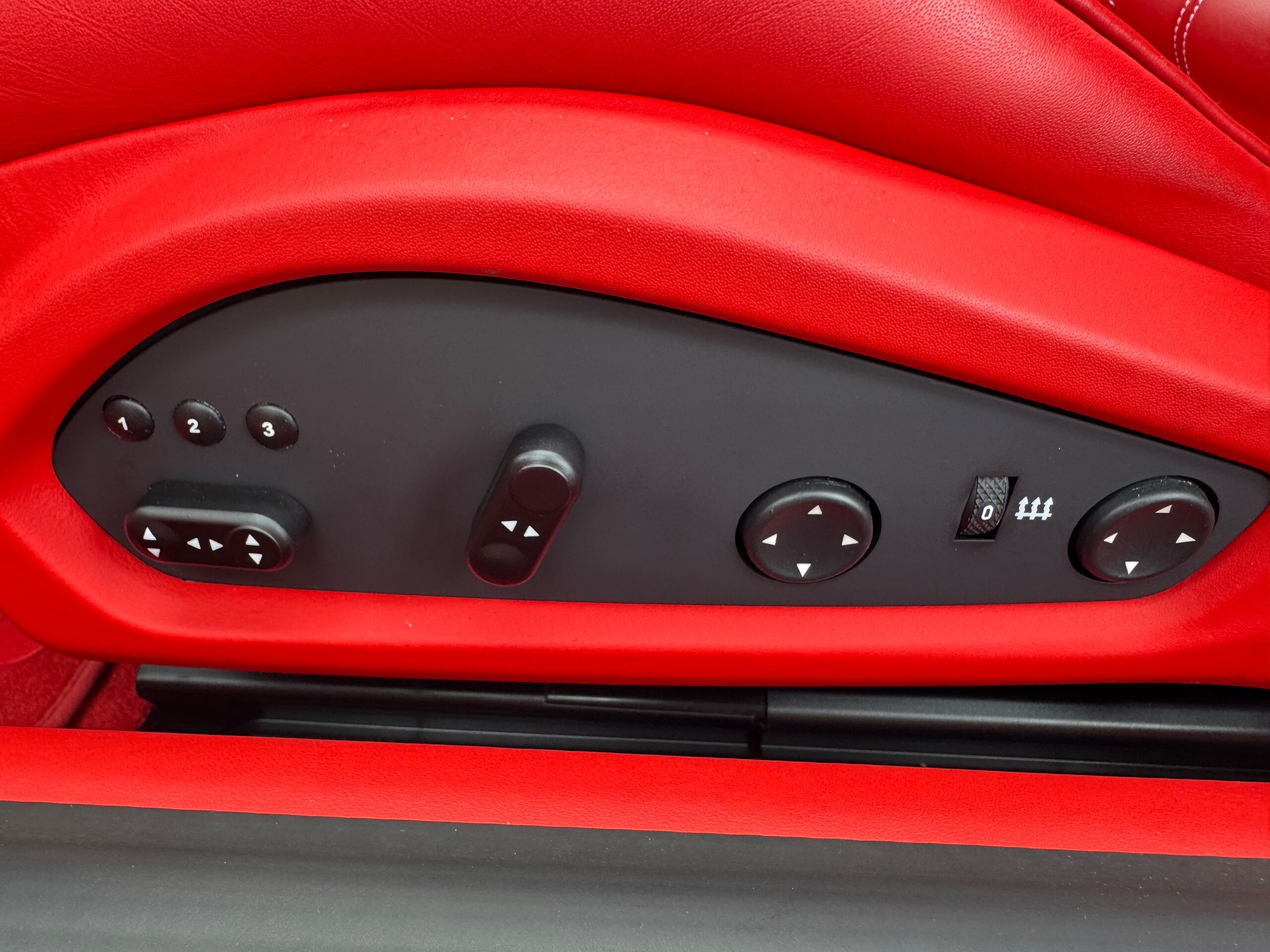 2014 Ferrari F12 Berlinetta — Photo 17 / 54