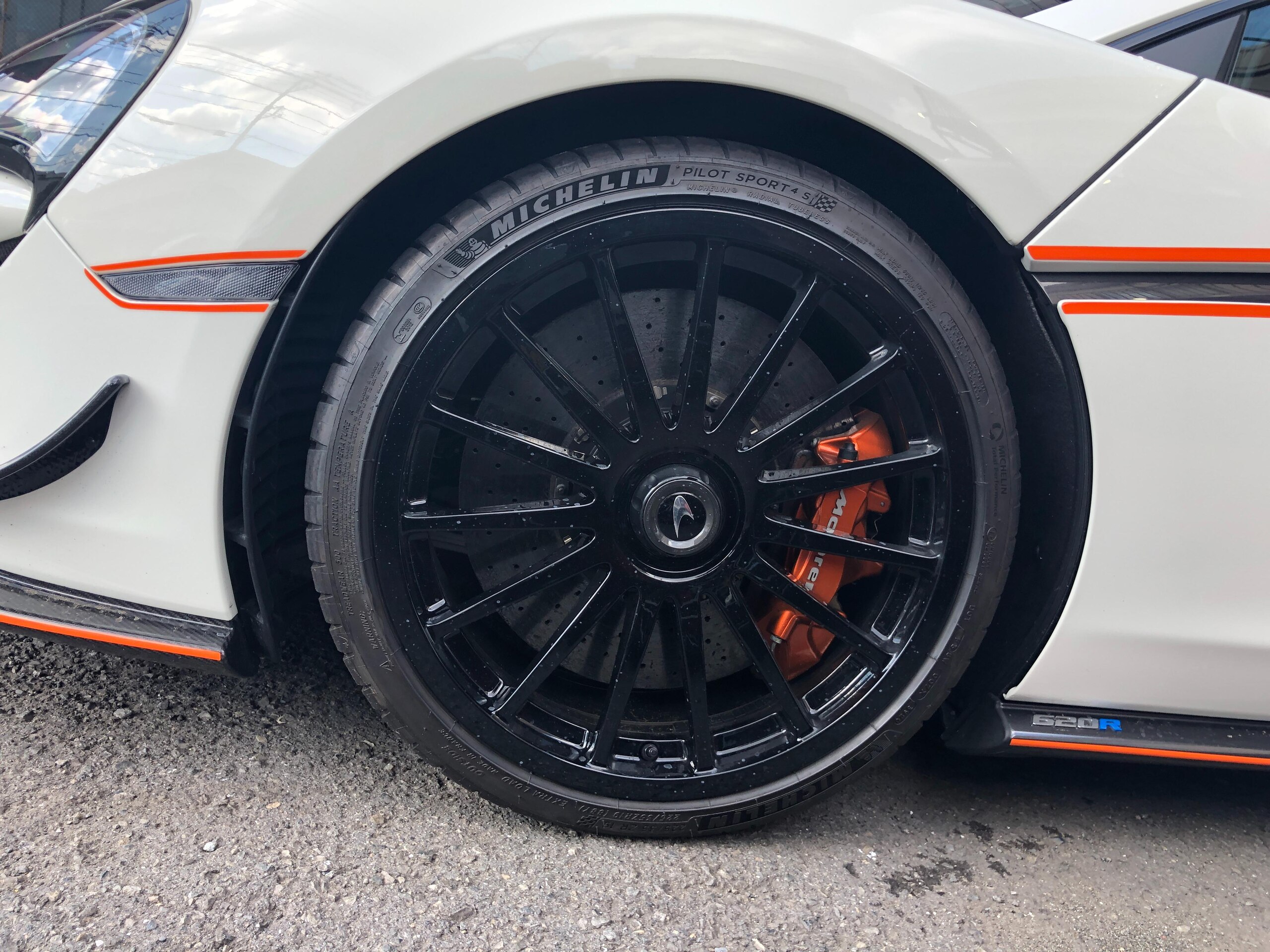 2020 McLaren 620R — Photo 12 / 12