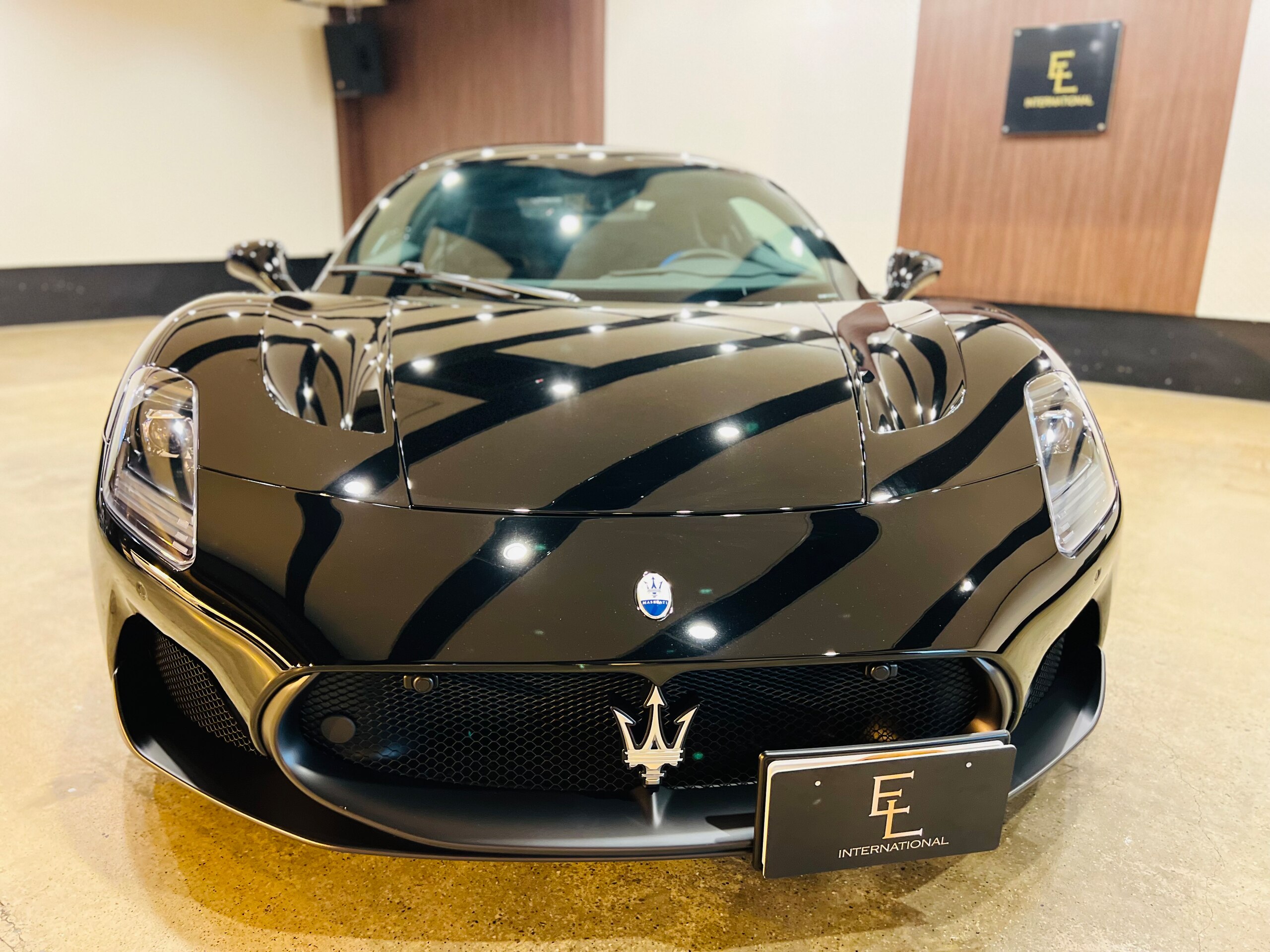 2022 Maserati MC20 for sale in Japan