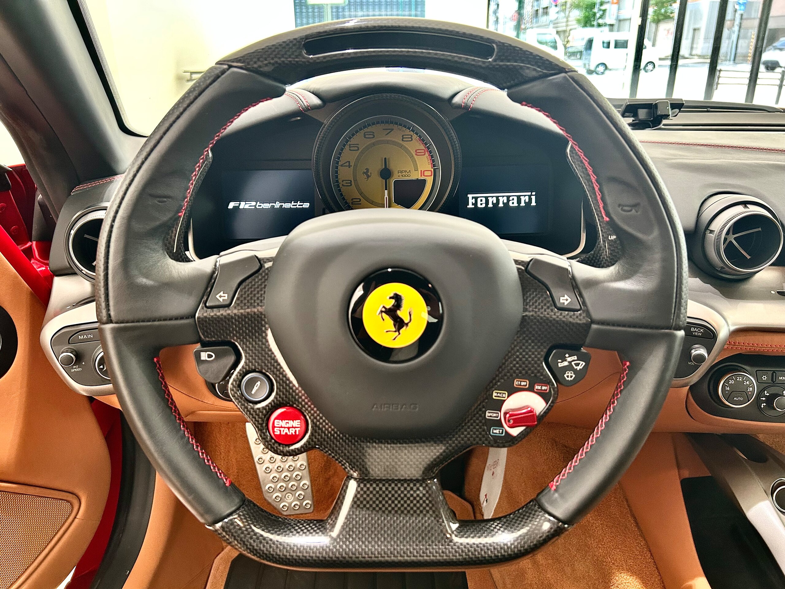 2014 Ferrari F12 Berlinetta — Photo 7 / 18