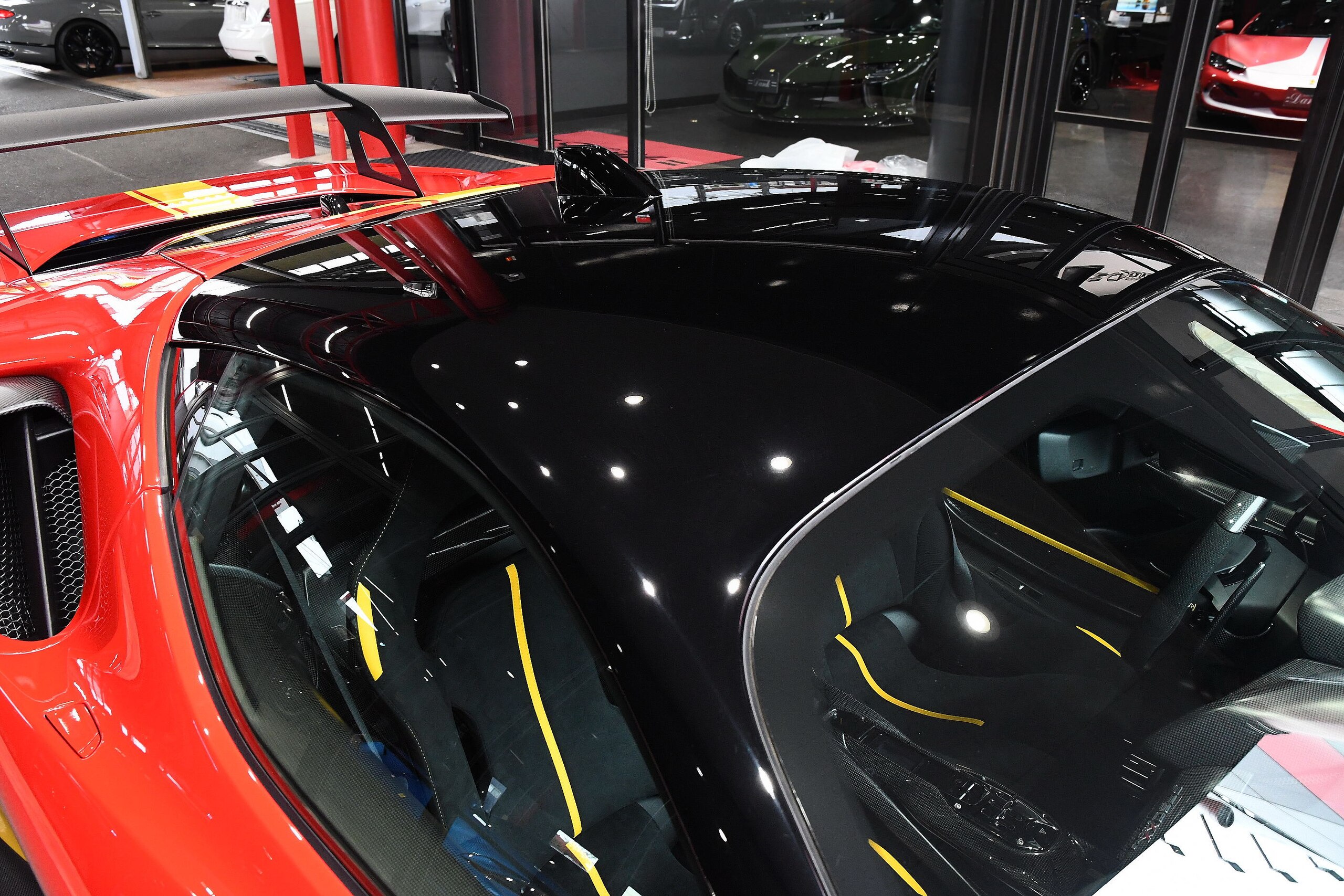 2026 Ferrari SF90 XX Stradale Tailor Made — Photo 27 / 63