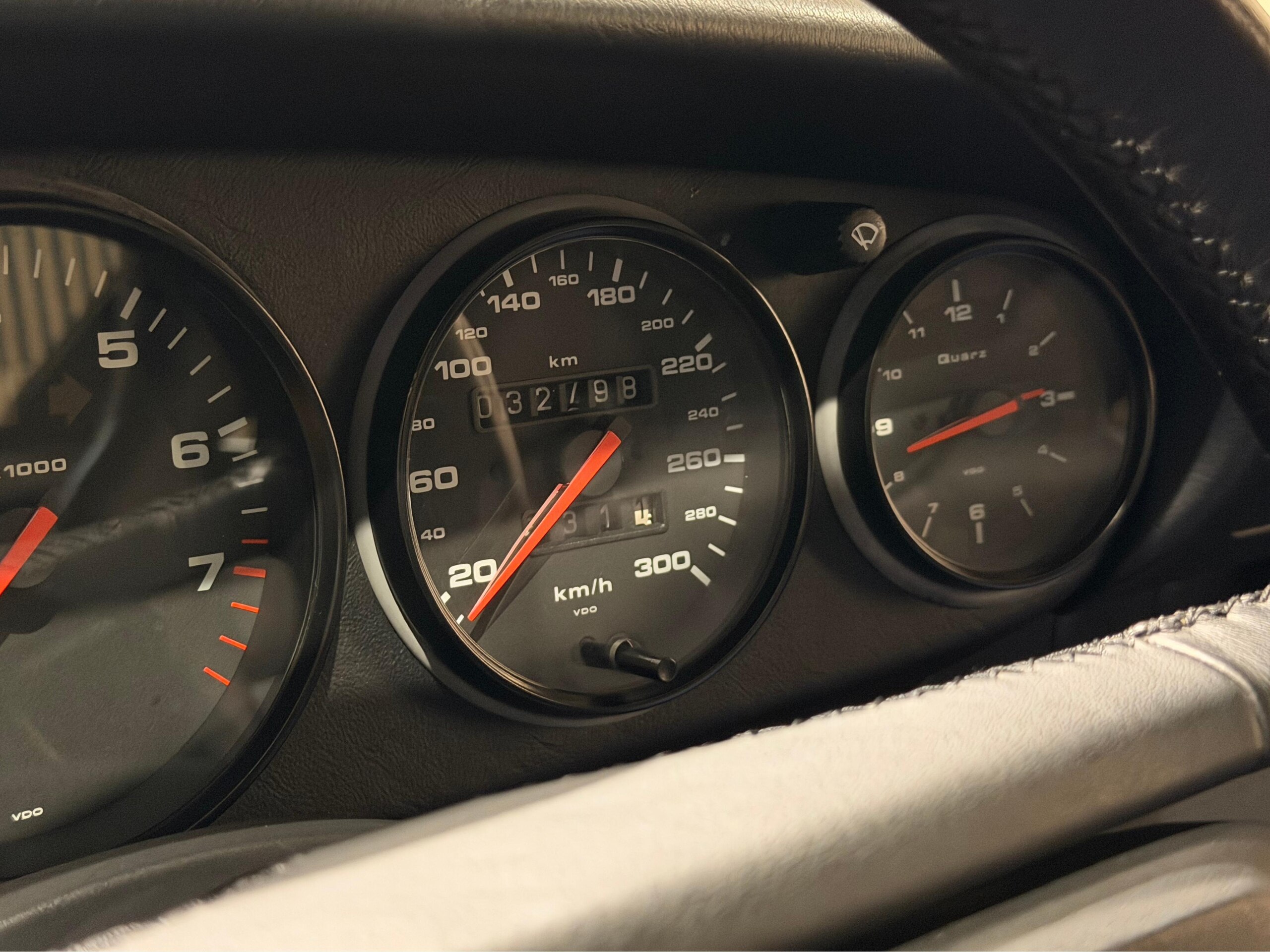 1992 Porsche 911 Carrera RS — Photo 9 / 15