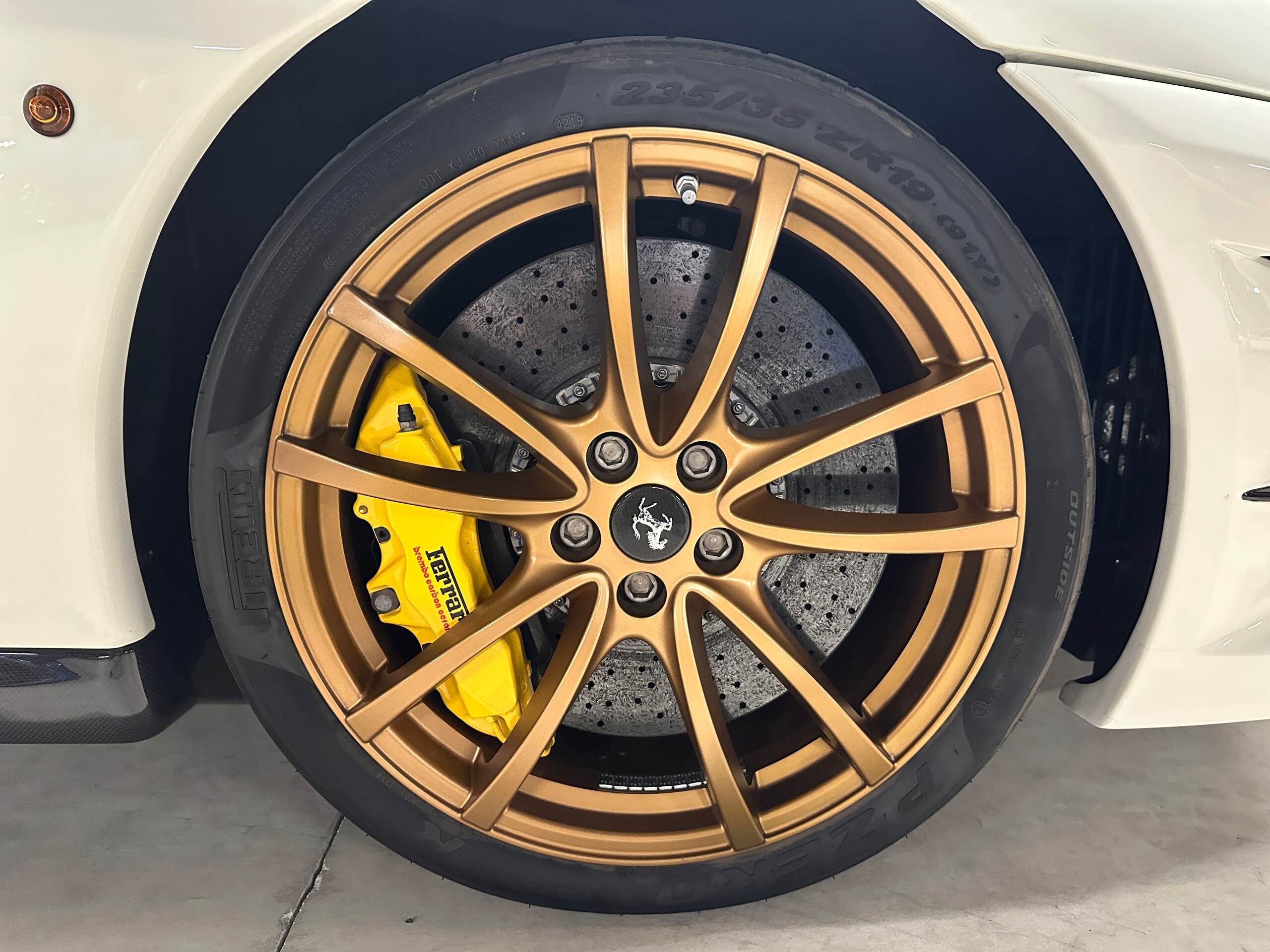 2013 Ferrari 430 Scuderia — Photo 15 / 17