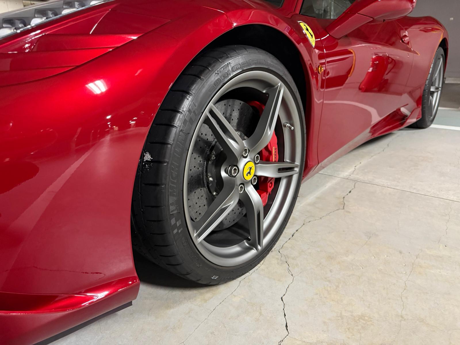 2015 Ferrari 458 Speciale — Photo 11 / 14