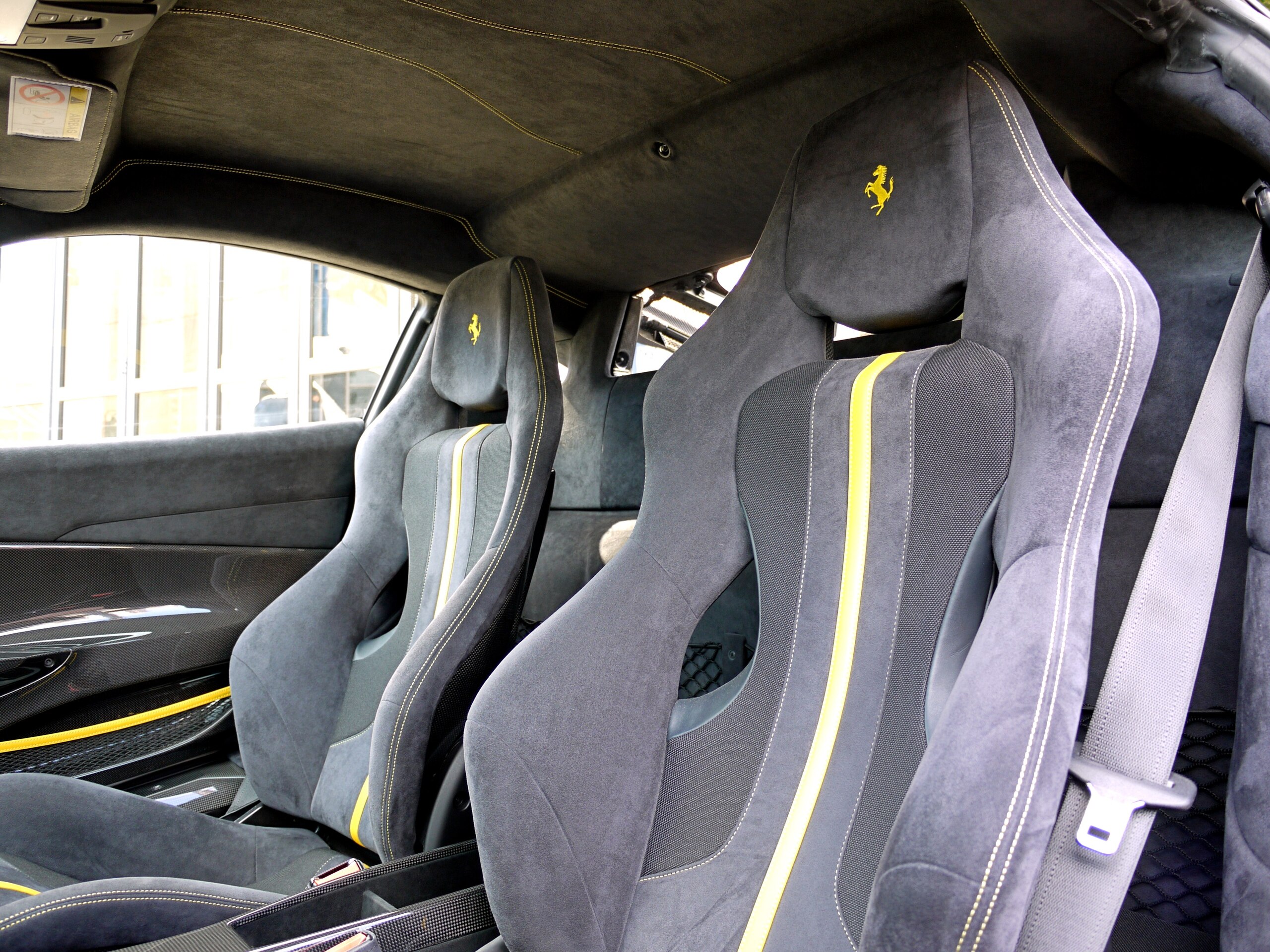 2019 Ferrari 488 Pista — Photo 8 / 13
