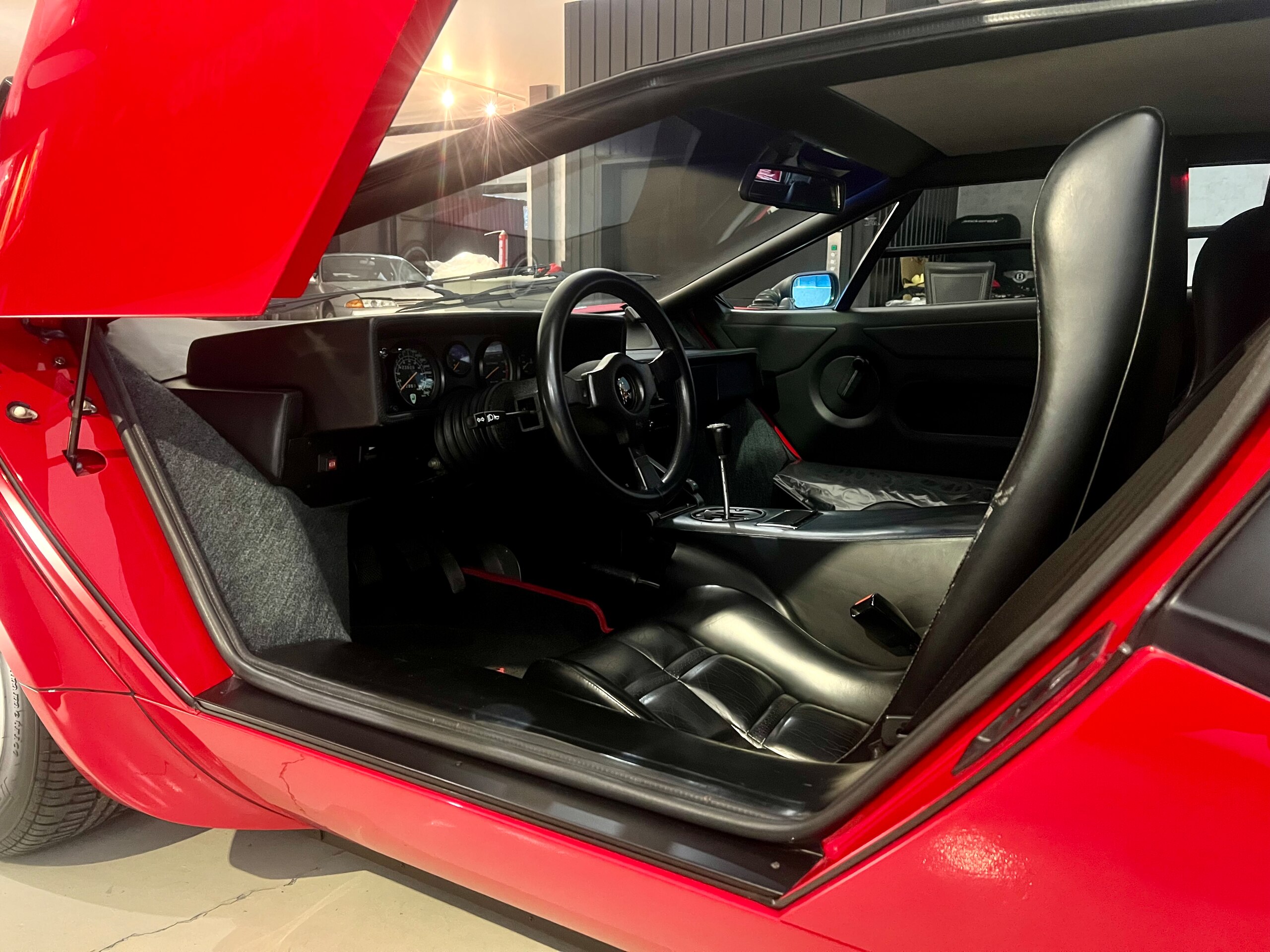 1985 Lamborghini Countach LP5000 Quattrovalvole — Photo 13 / 21