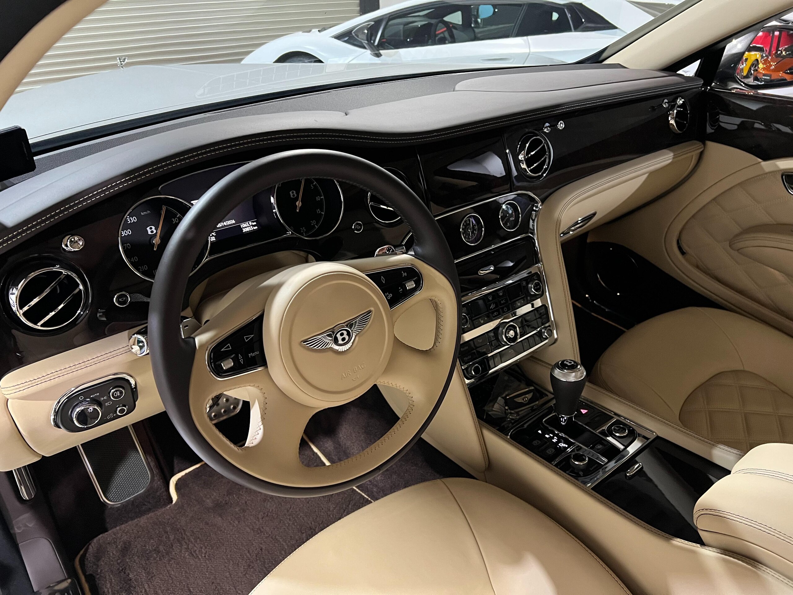 2014 Bentley Mulsanne — Photo 8 / 34