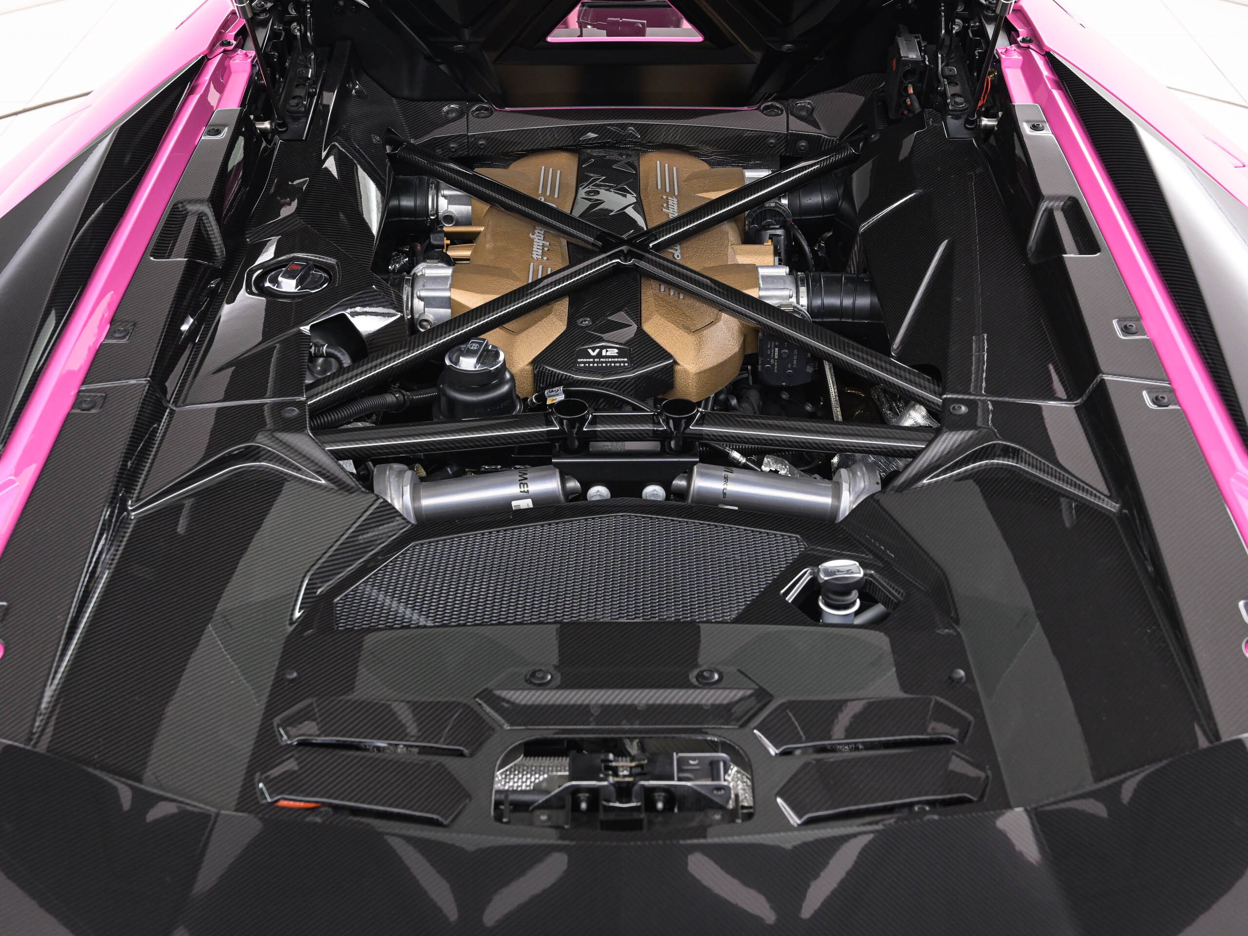 2022 Lamborghini Aventador Roadster LP780-4 Ultimae — Photo 25 / 25