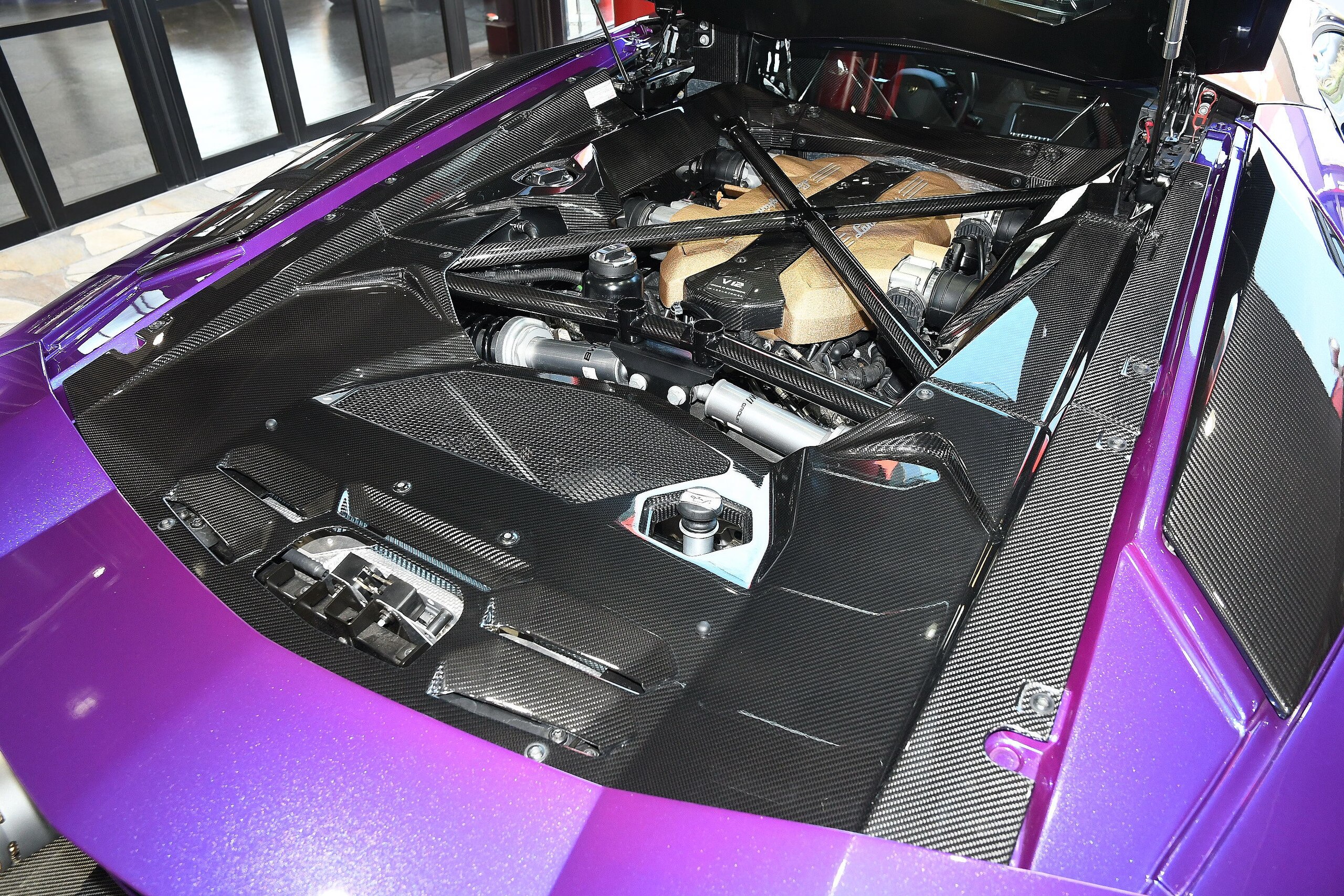 2022 Lamborghini Aventador Roadster LP780-4 Ultimae — Photo 53 / 55