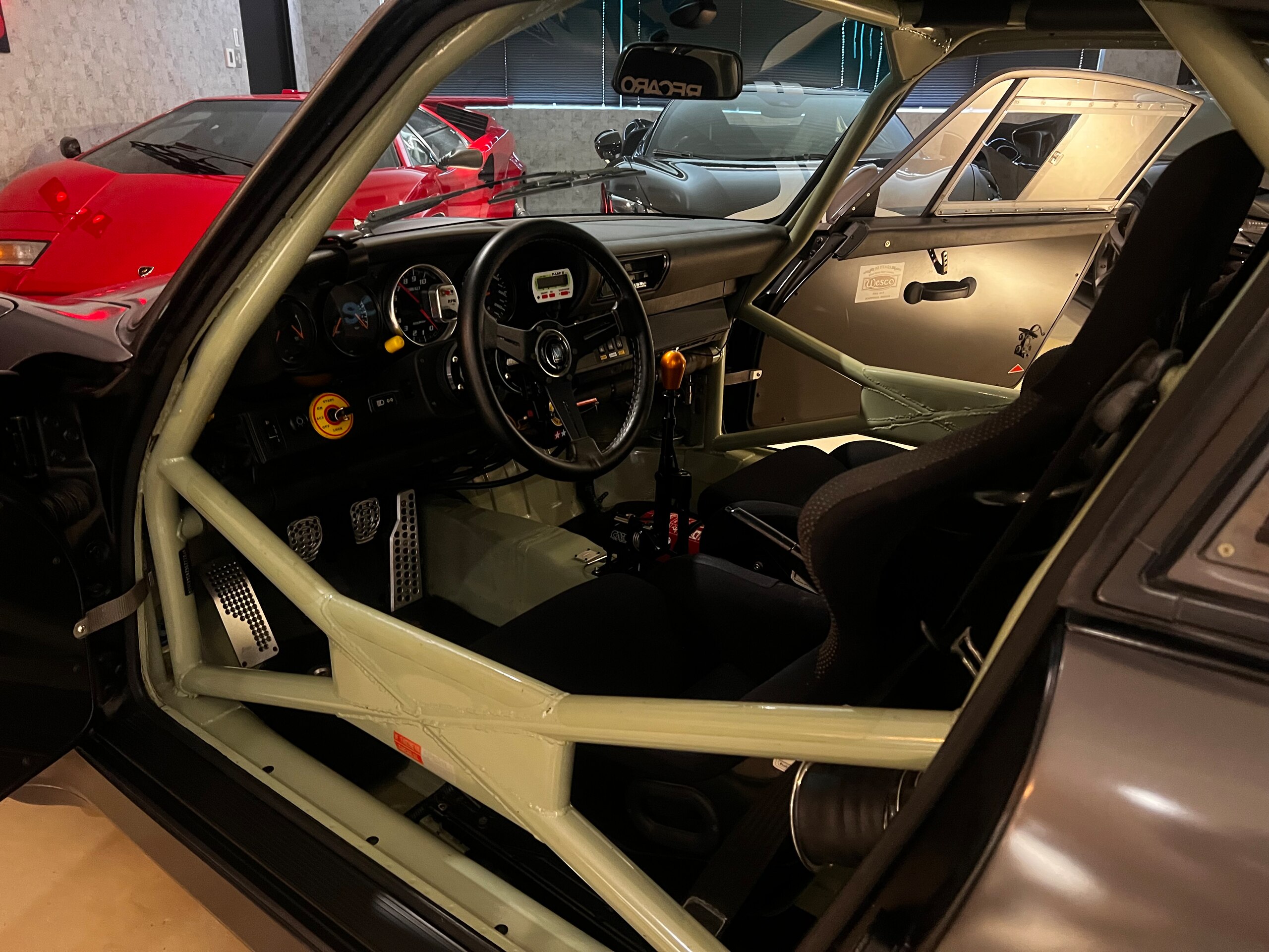 1992 Porsche 911 Carrera 2 — Photo 7 / 14