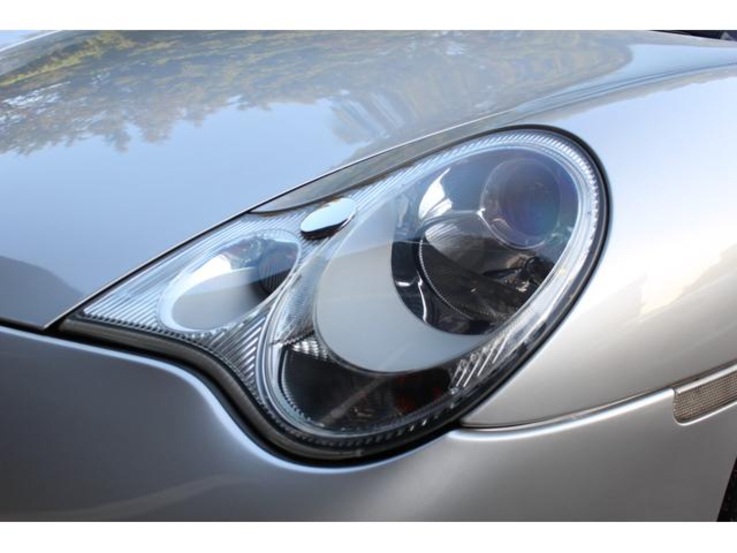 2002 Porsche 911 Carrera — Photo 6 / 18