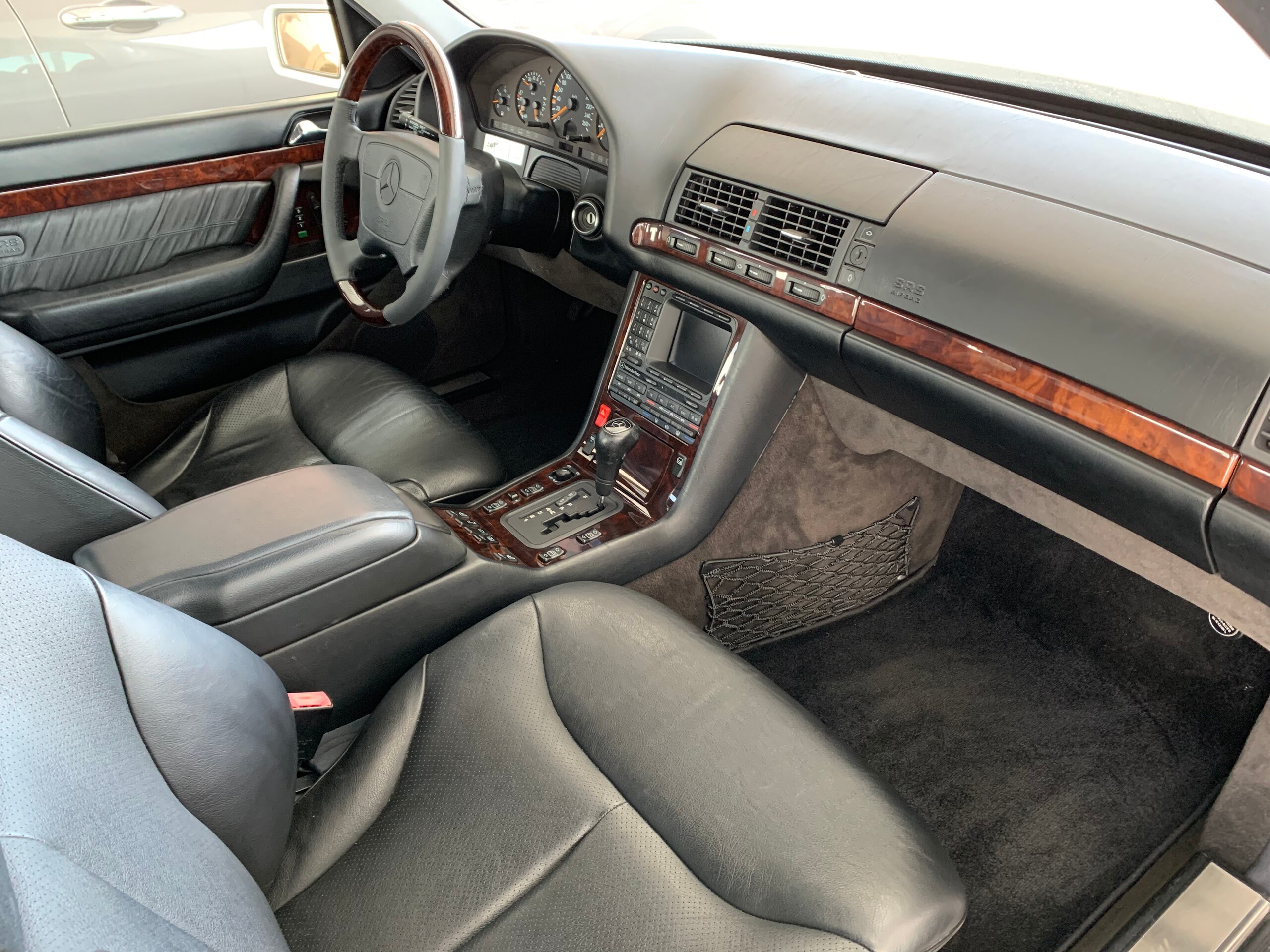 1998 Mercedes Benz S500 — Photo 12 / 19