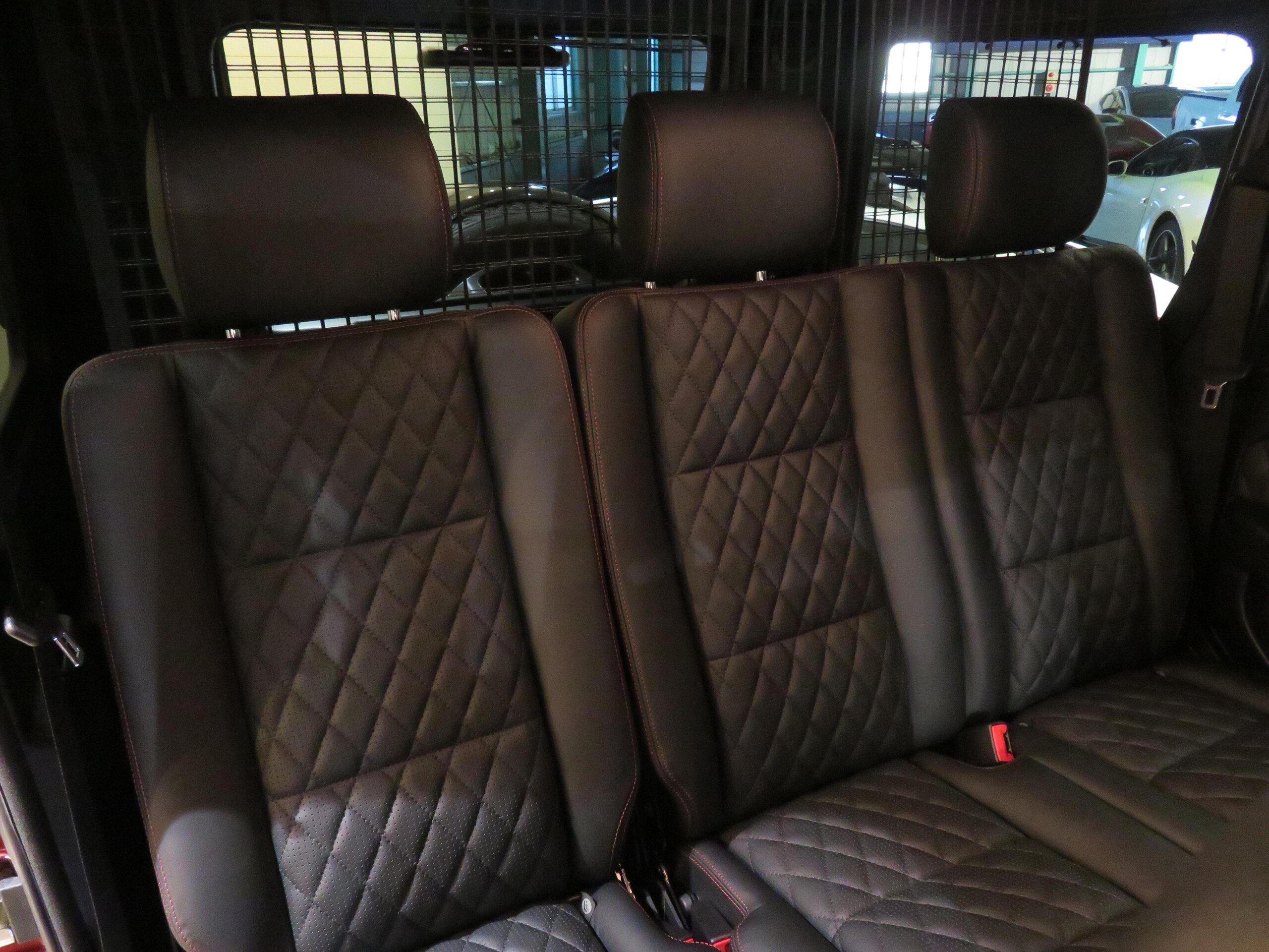 2015 Mercedes Benz G63 AMG — Photo 16 / 20