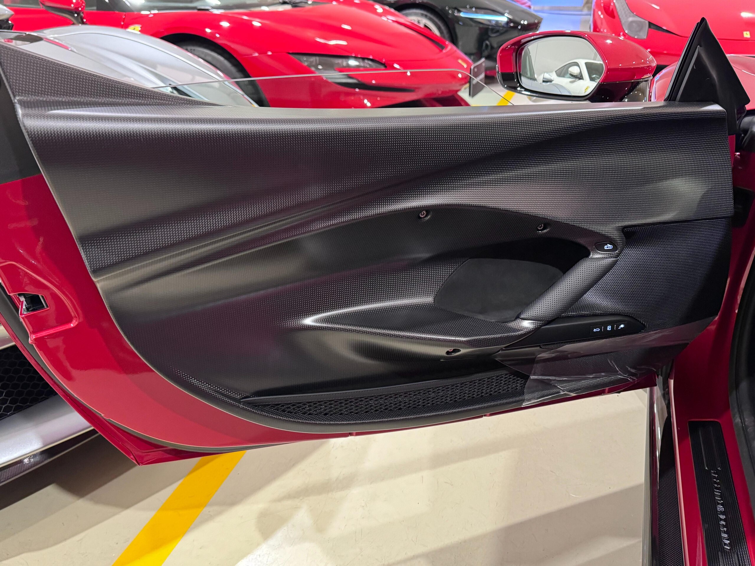 2023 Ferrari 296GTB — Photo 24 / 30