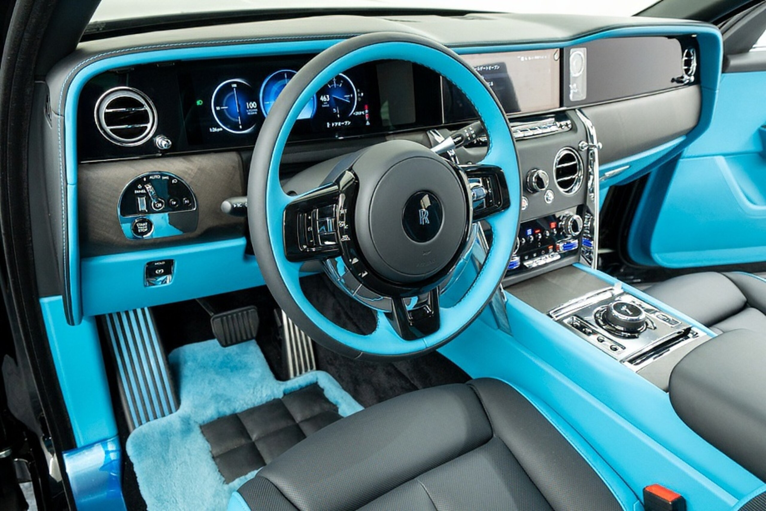 2025 Rolls-Royce Cullinan — Photo 11 / 29