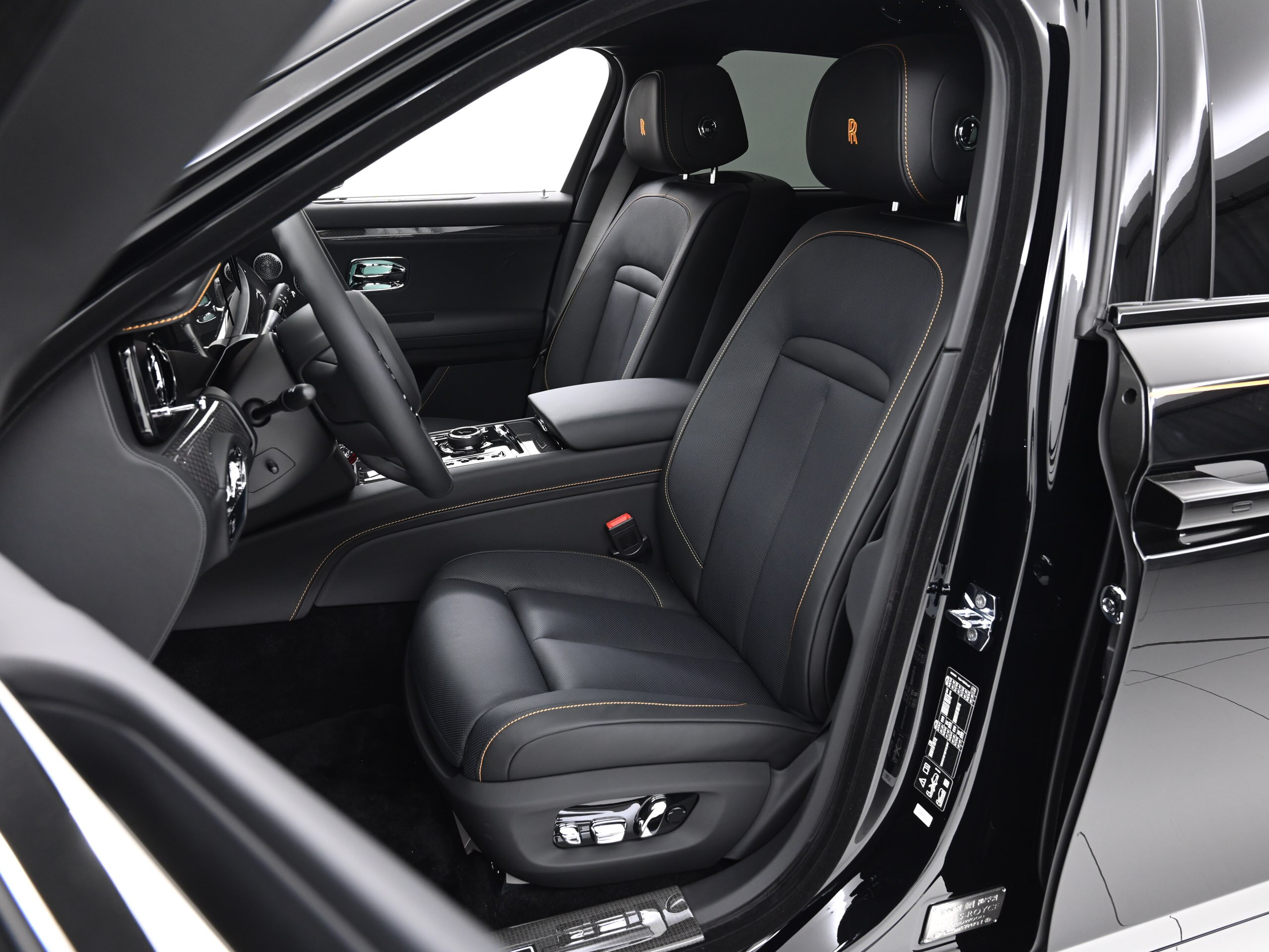 2025 Rolls-Royce Black Badge Ghost Series II — Photo 11 / 25