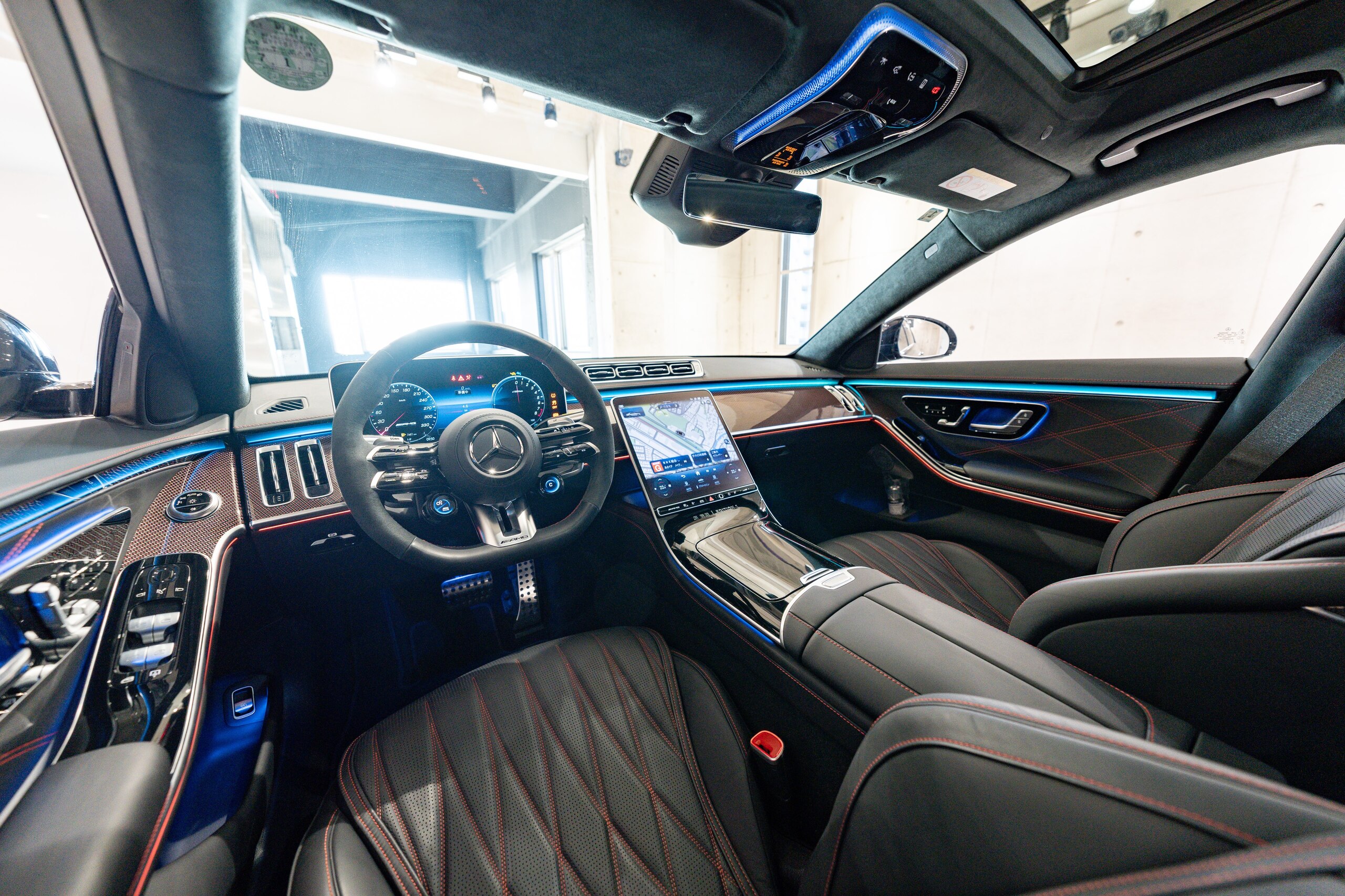 2024 Mercedes Benz AMG S63 E Performance — Photo 9 / 26