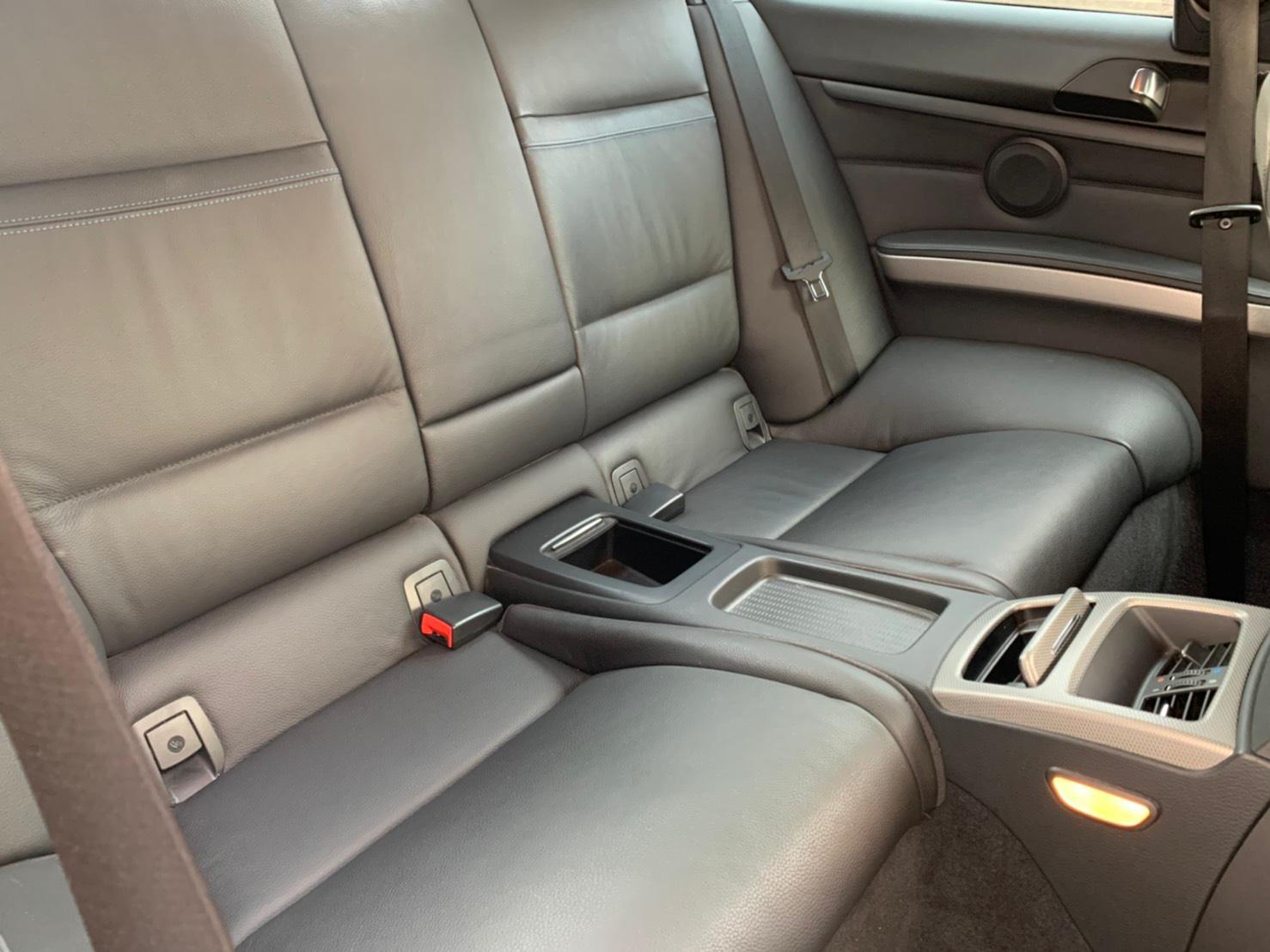 2012 BMW 320i Coupe M Sport — Photo 23 / 29