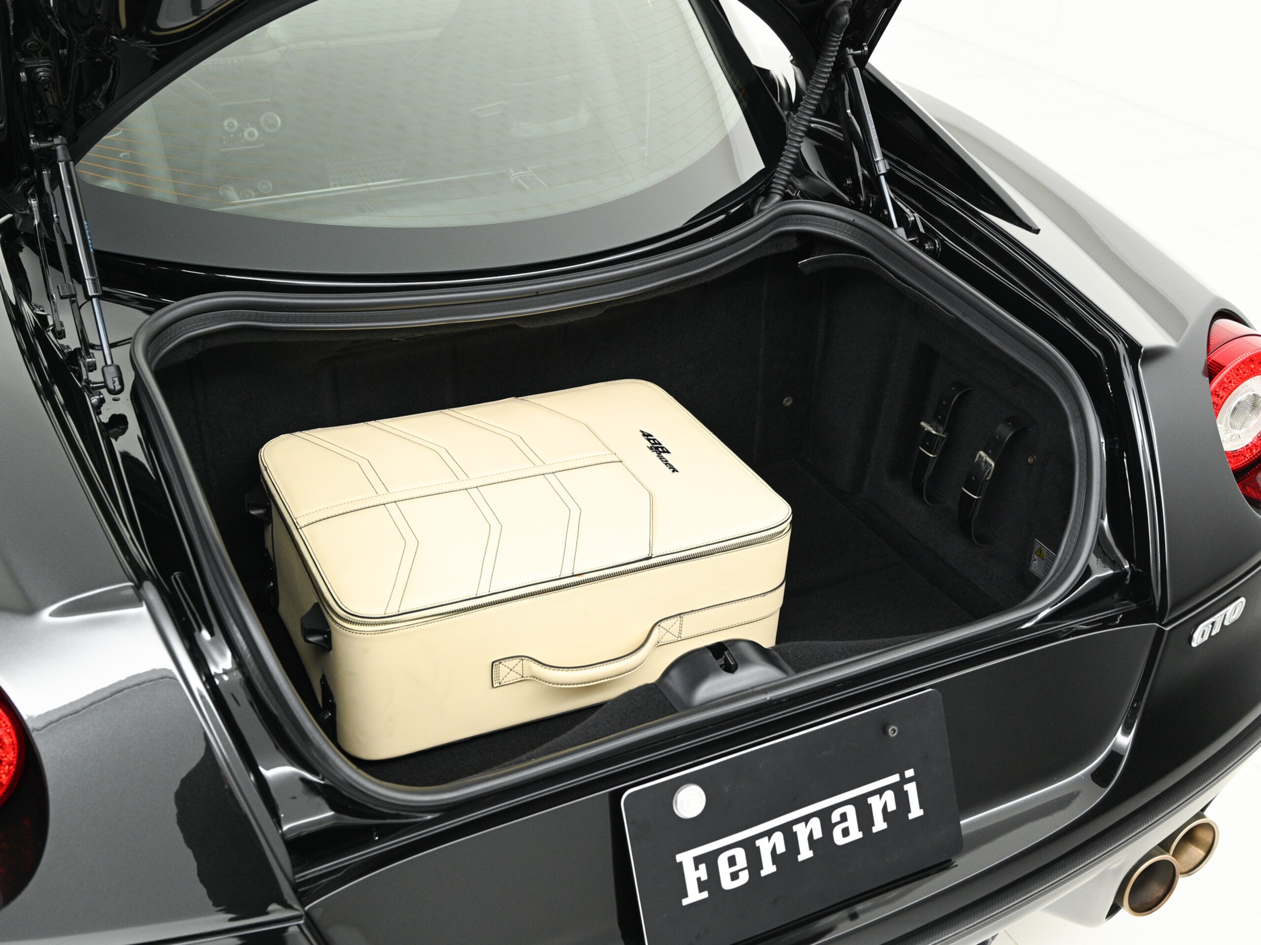 2011 Ferrari 599GTO — Photo 17 / 17