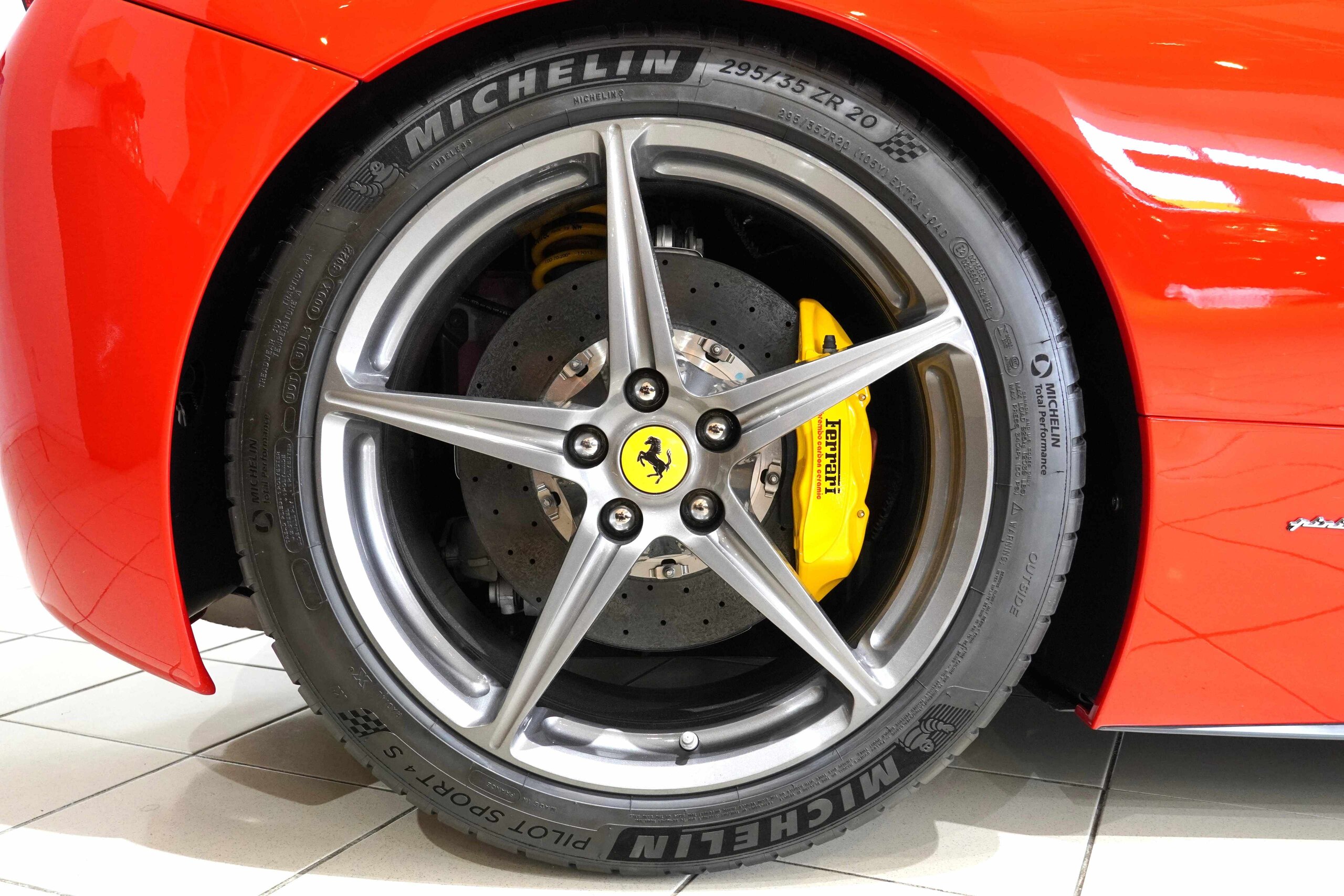 2012 Ferrari 458 Spider — Photo 33 / 34