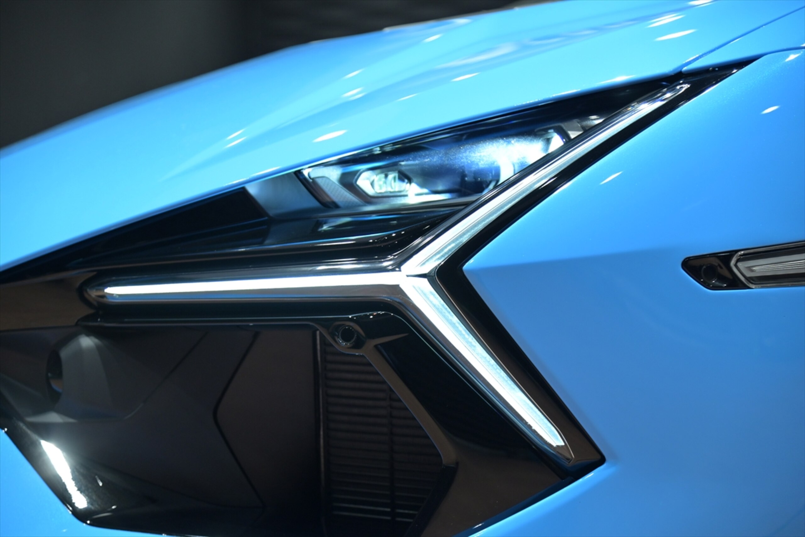 2024 Lamborghini Revuelto — Photo 17 / 21