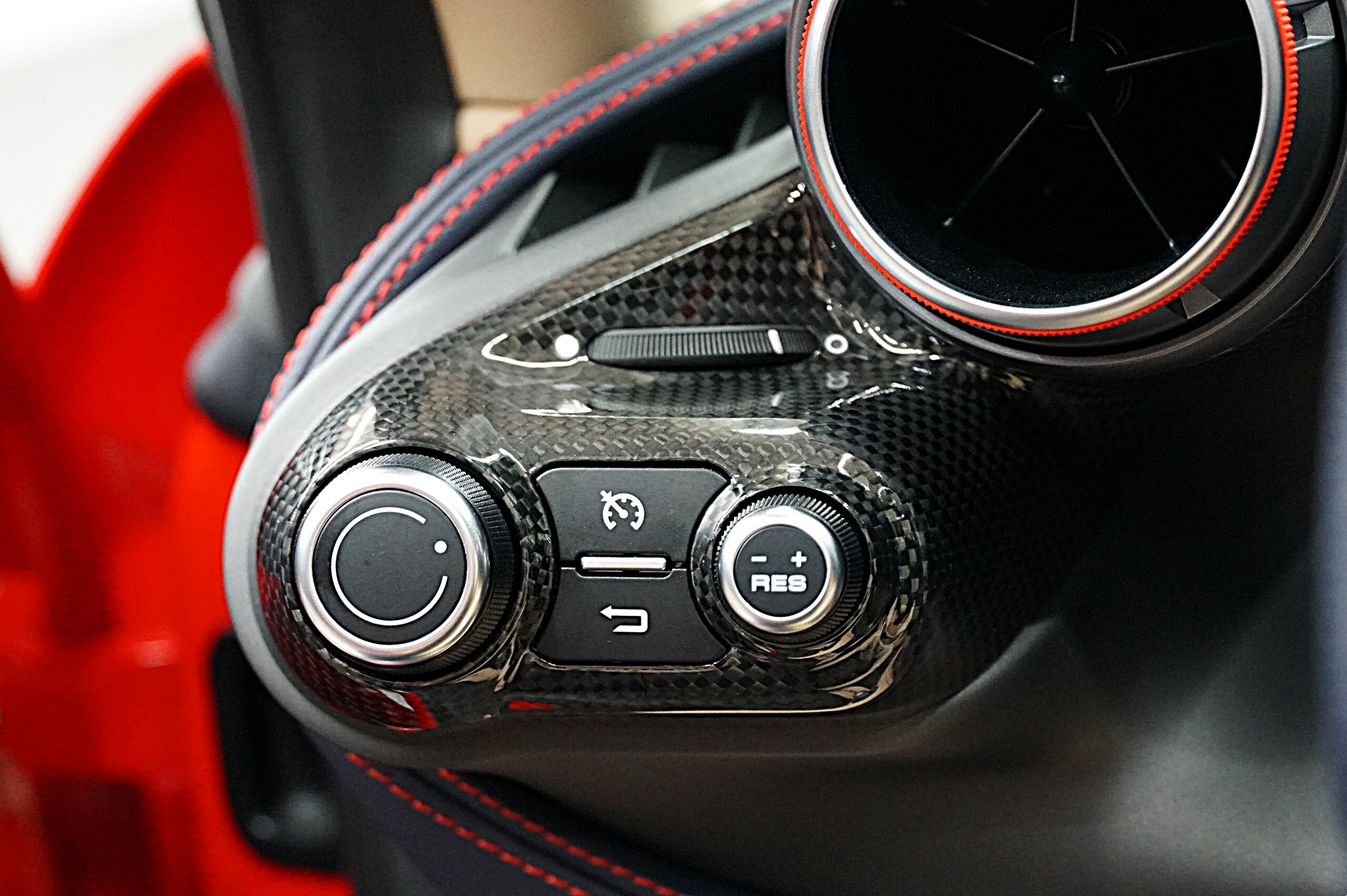 2022 Ferrari F8 Spider — Photo 22 / 52