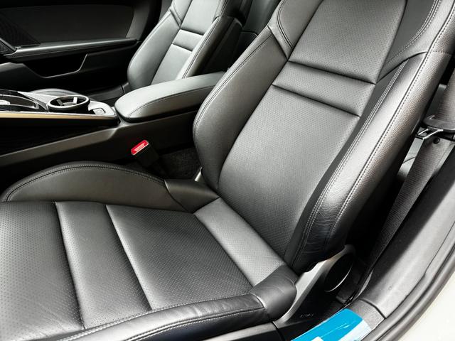 2019 Porsche 911 Carrera S — Photo 28 / 33