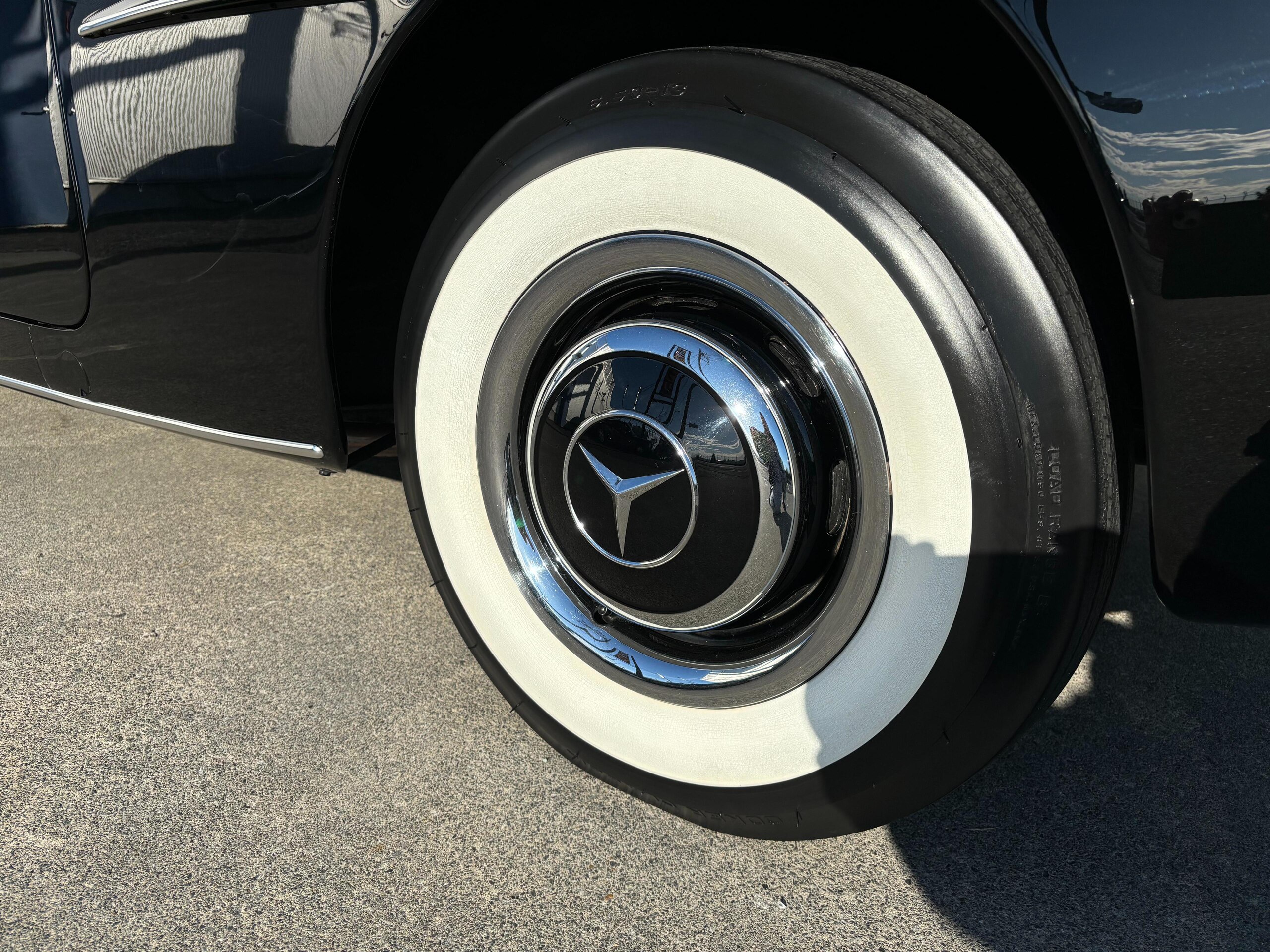 1959 Mercedes Benz 190SL — Photo 15 / 17