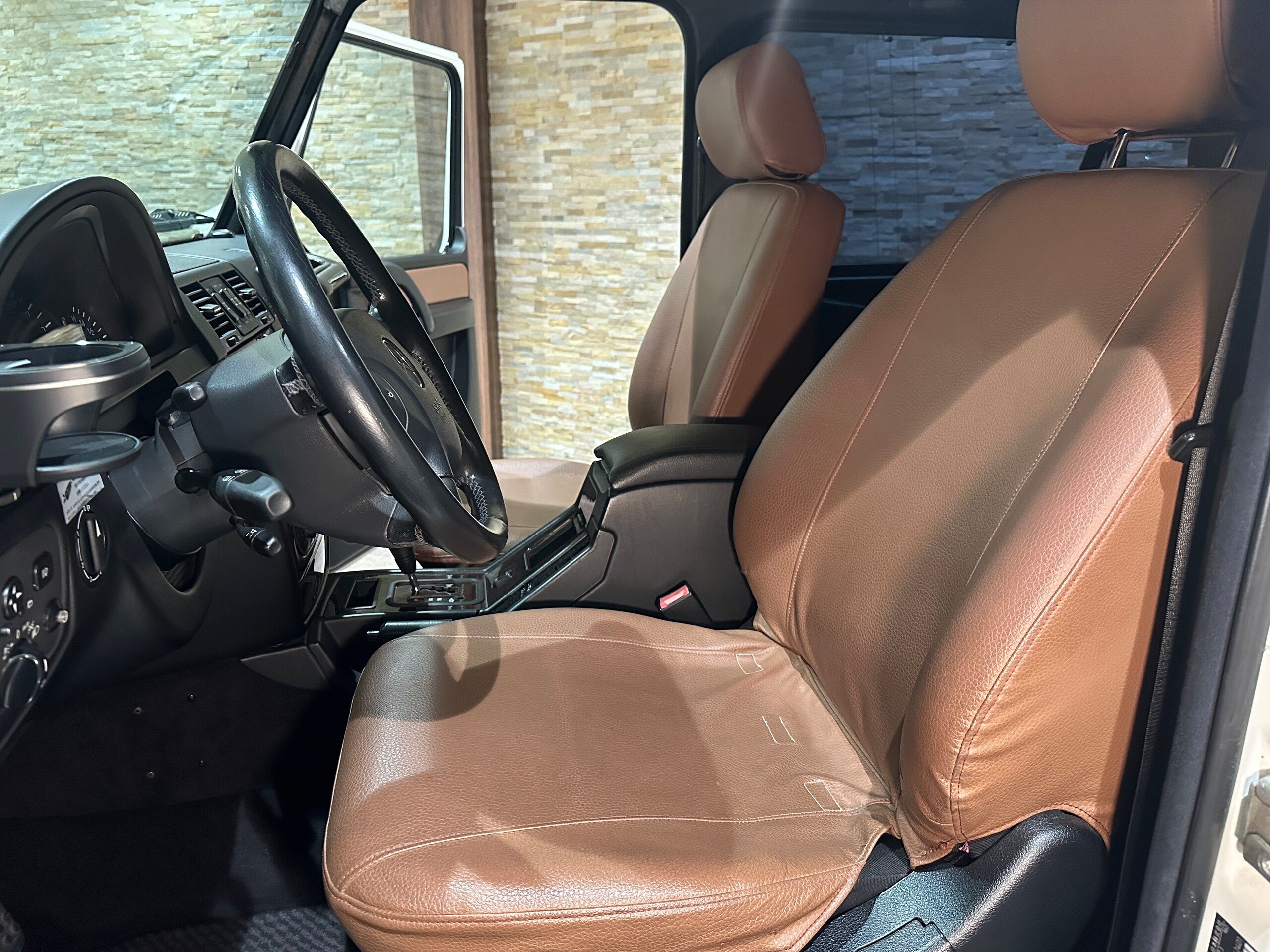 2003 Mercedes Benz G320 — Photo 9 / 21