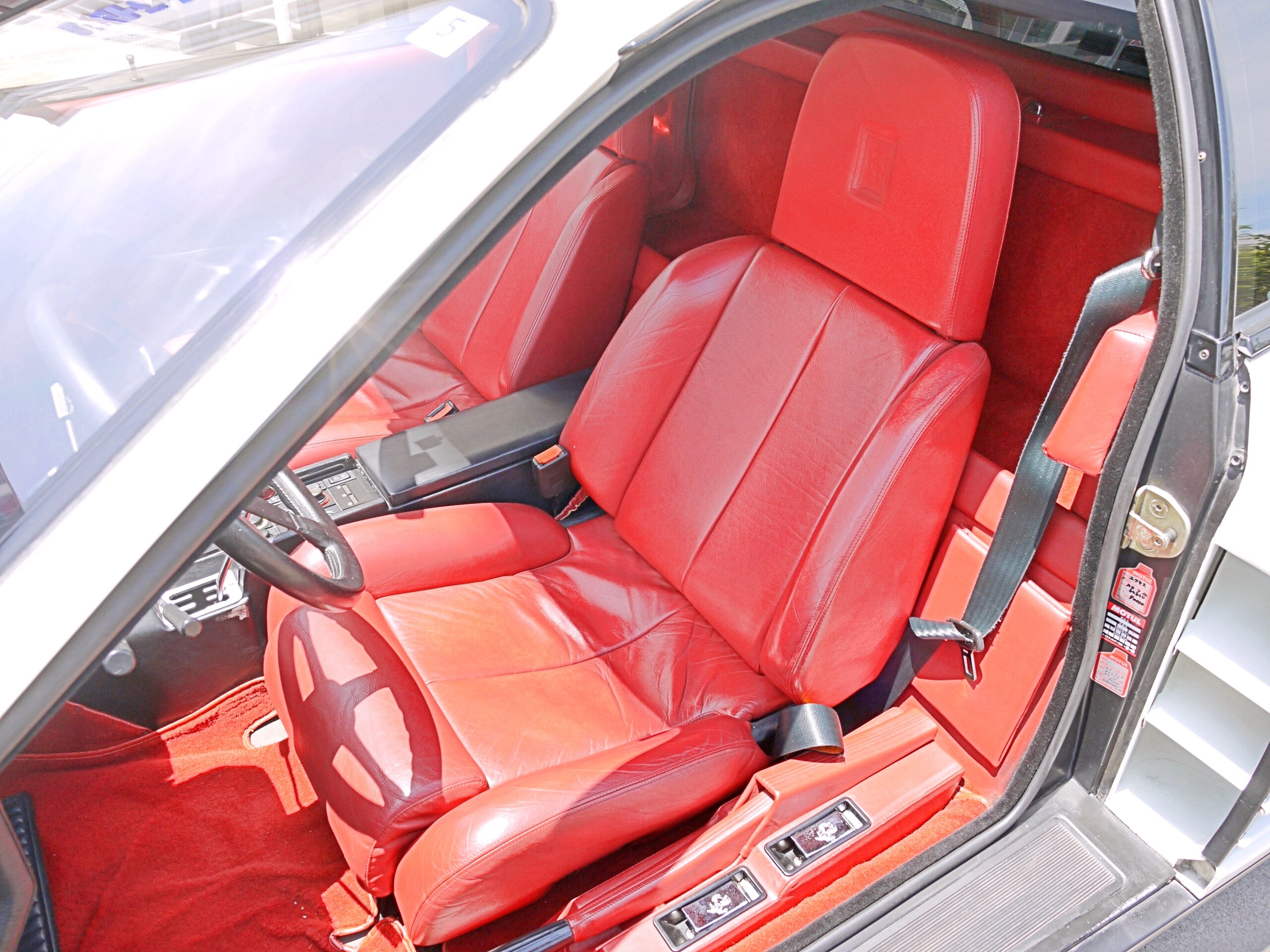 1989 Ferrari Testarossa — Photo 8 / 16