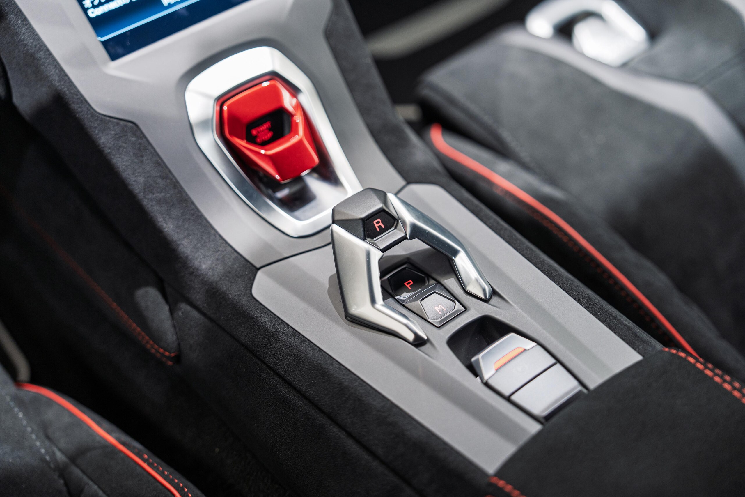 2022 Lamborghini Huracán STO — Photo 27 / 28