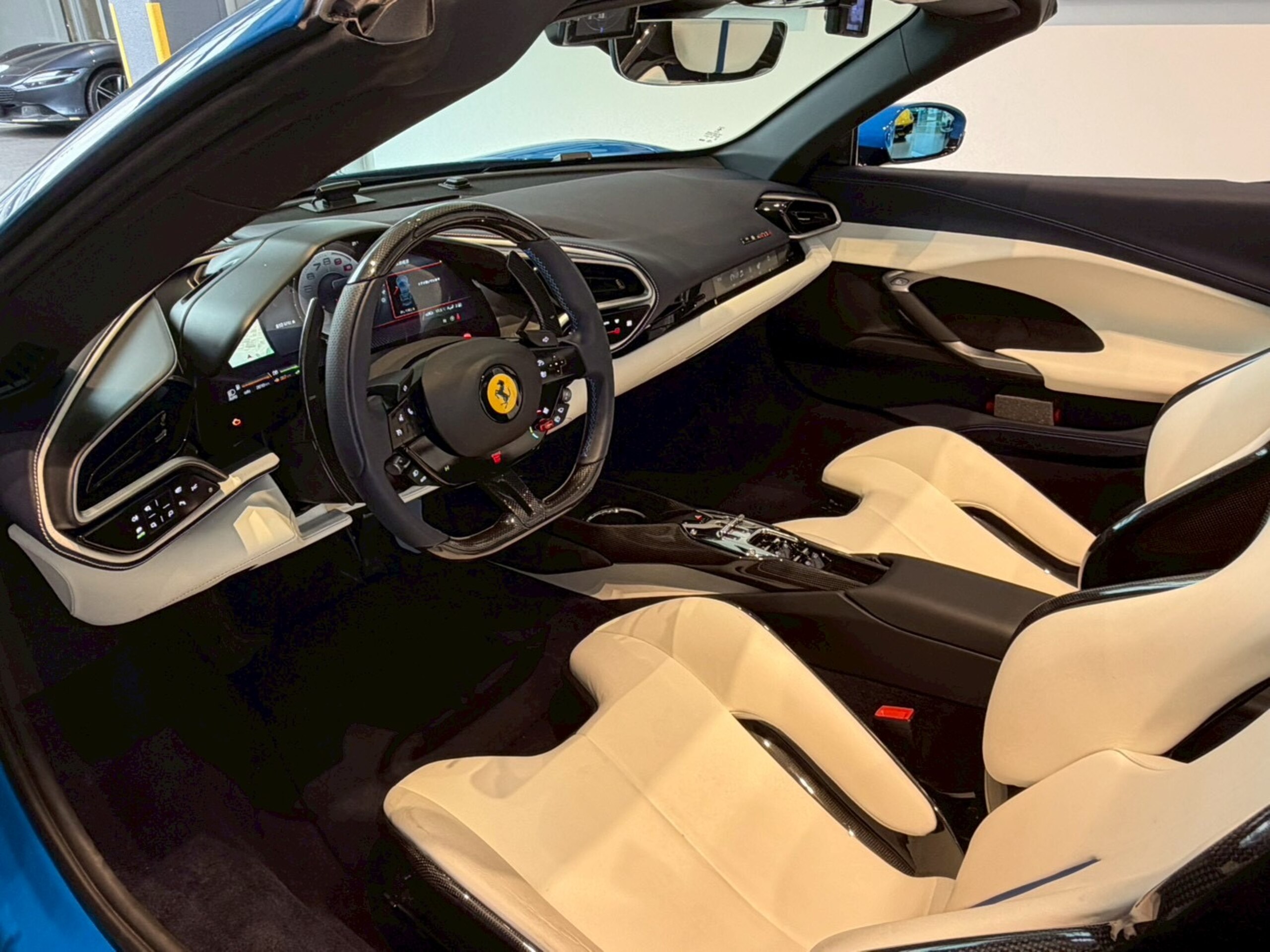2025 Ferrari 296GTS — Photo 6 / 16