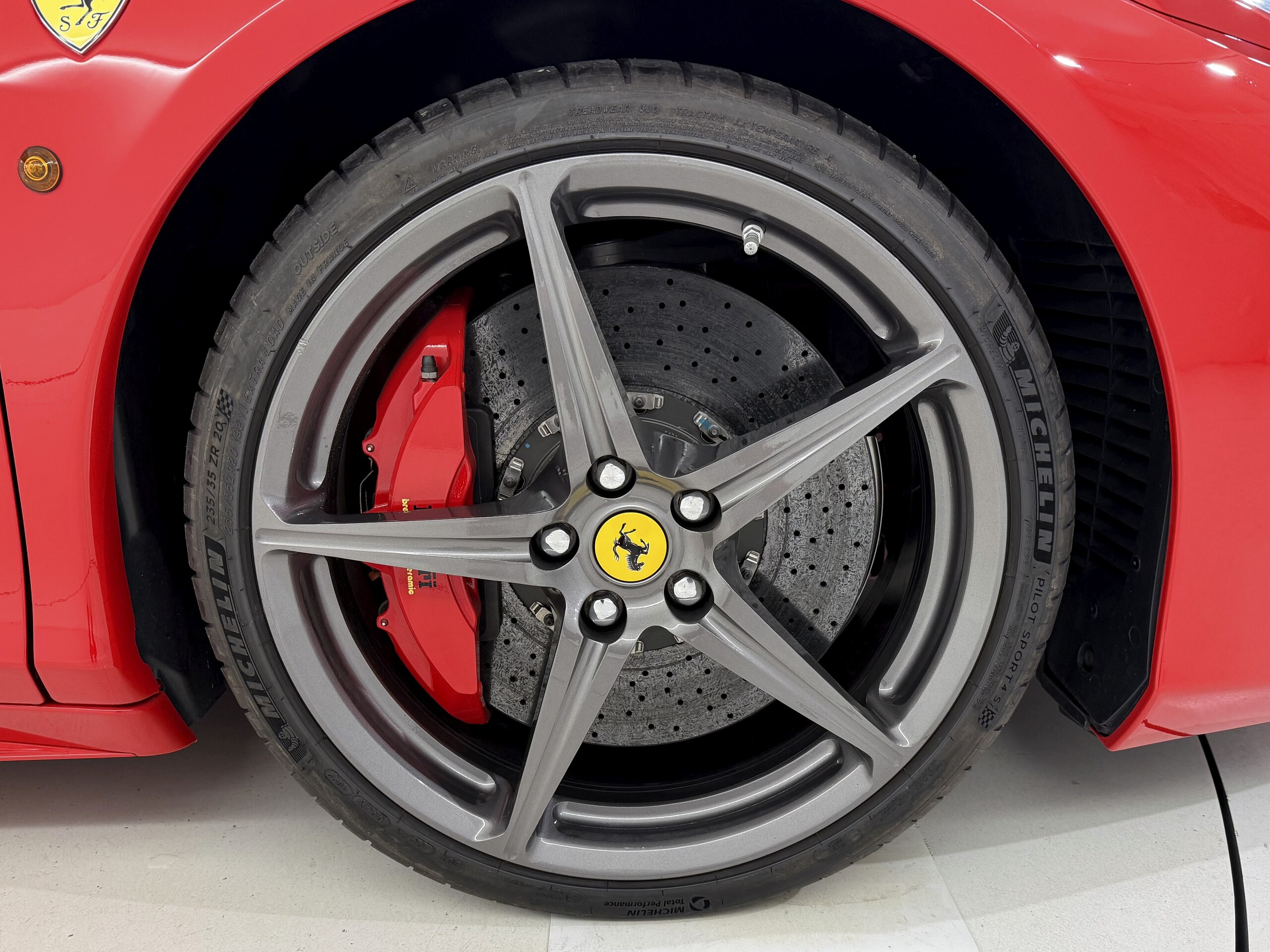 2015 Ferrari 458 Spider — Photo 29 / 37
