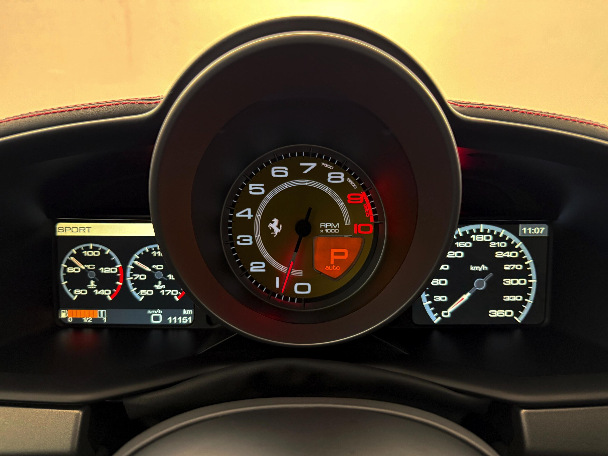 2013 Ferrari 458 Italia F1 DCT — Photo 11 / 19