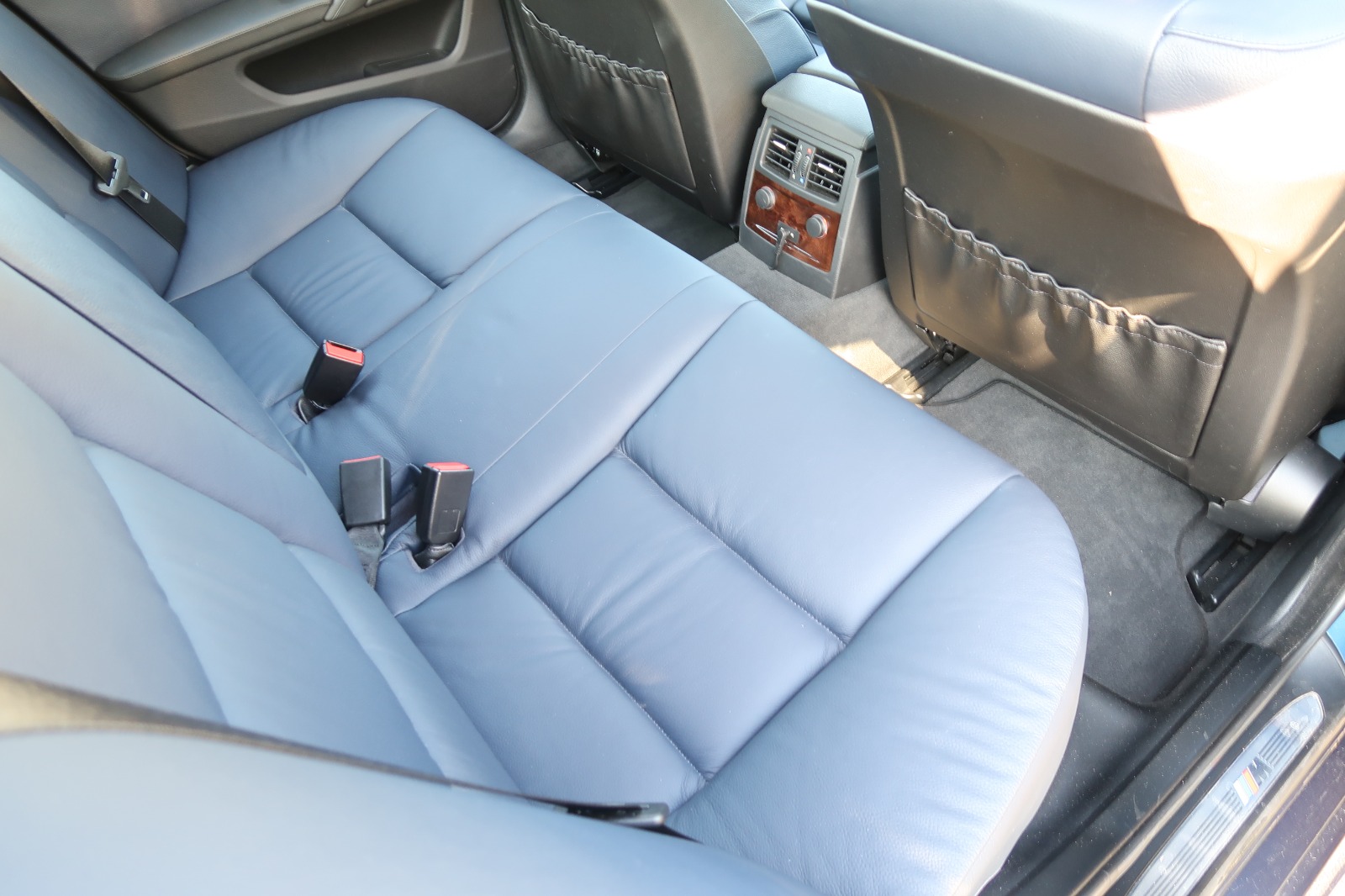 2008 BMW 525i M Sport — Photo 16 / 27