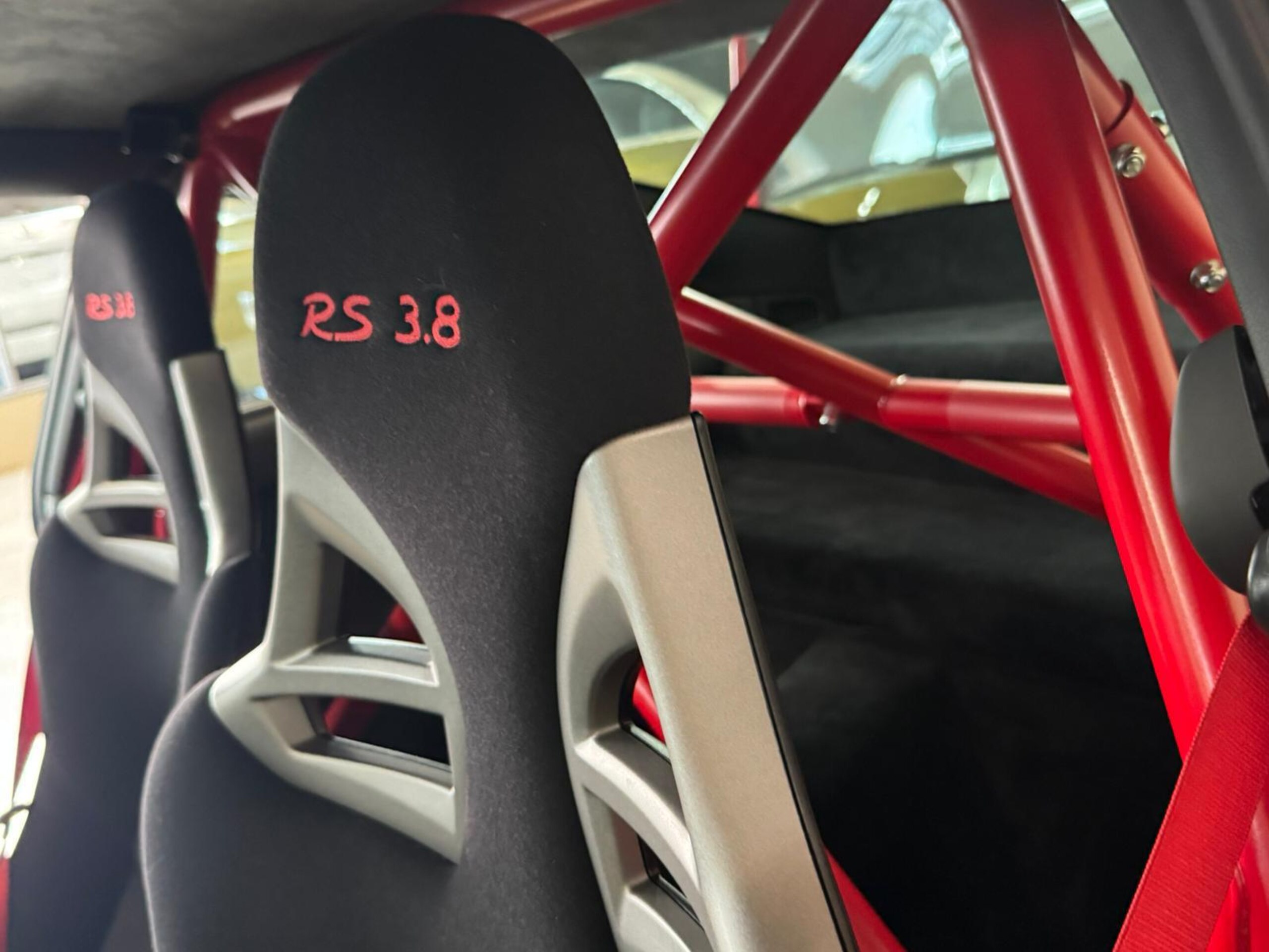 2011 Porsche 911 GT3 RS — Photo 23 / 40