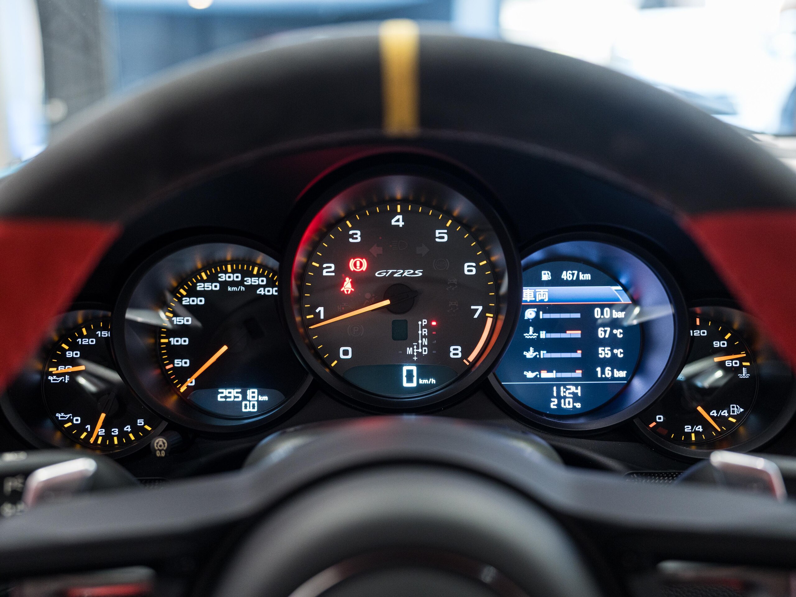 2019 Porsche 911 GT2 RS — Photo 10 / 20