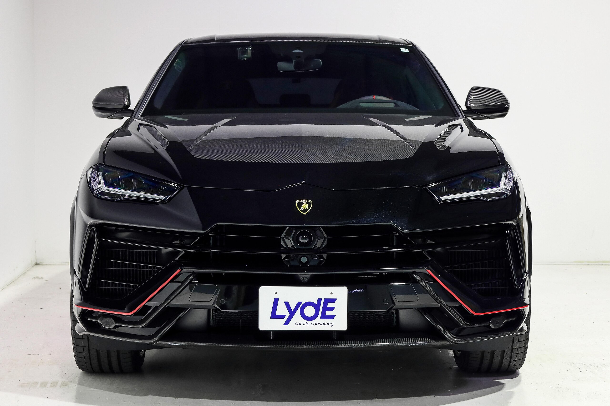 2024 Lamborghini Urus Performante for sale in Japan