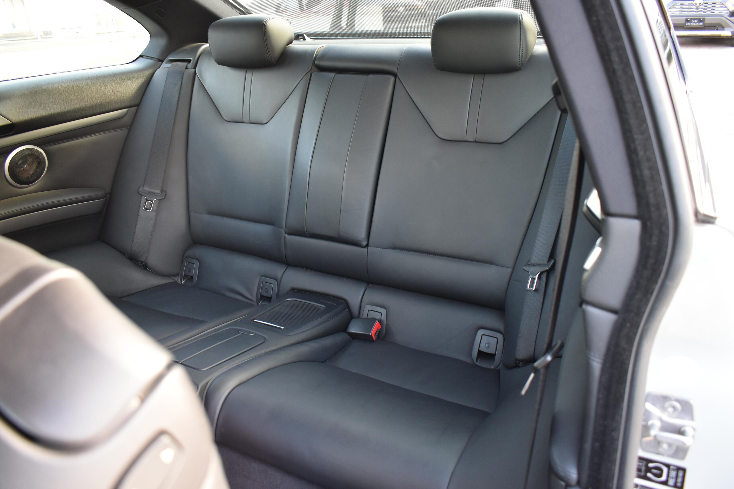 2011 BMW M3 Coupe — Photo 15 / 17