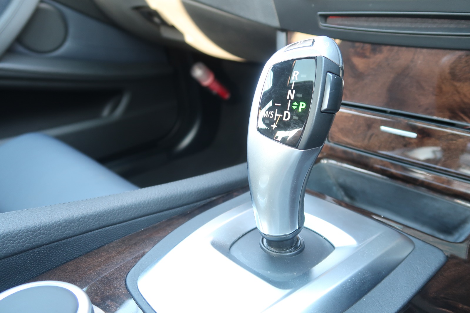 2008 BMW 525i M Sport — Photo 12 / 27