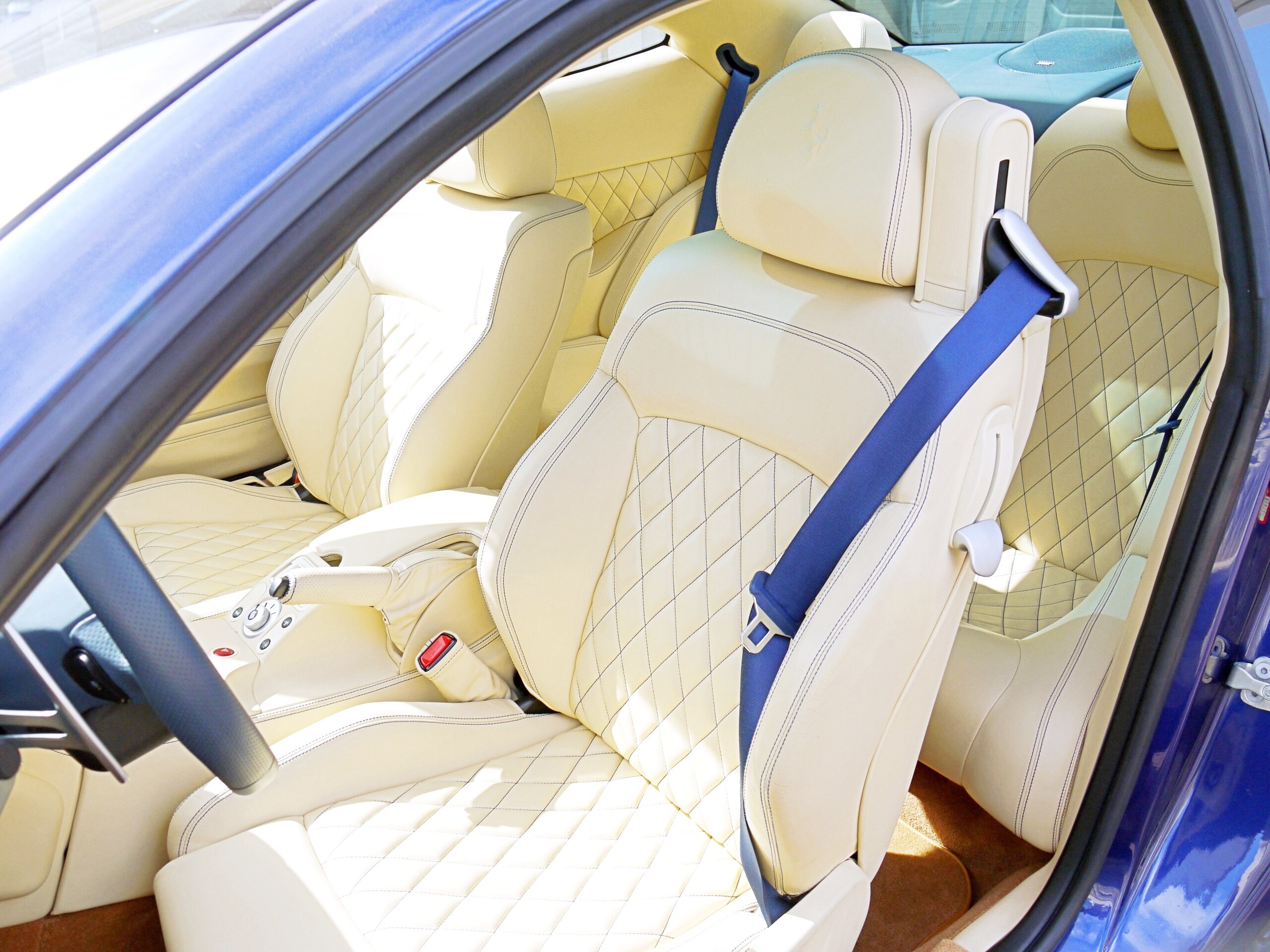 2010 Ferrari 612 Scaglietti — Photo 8 / 16