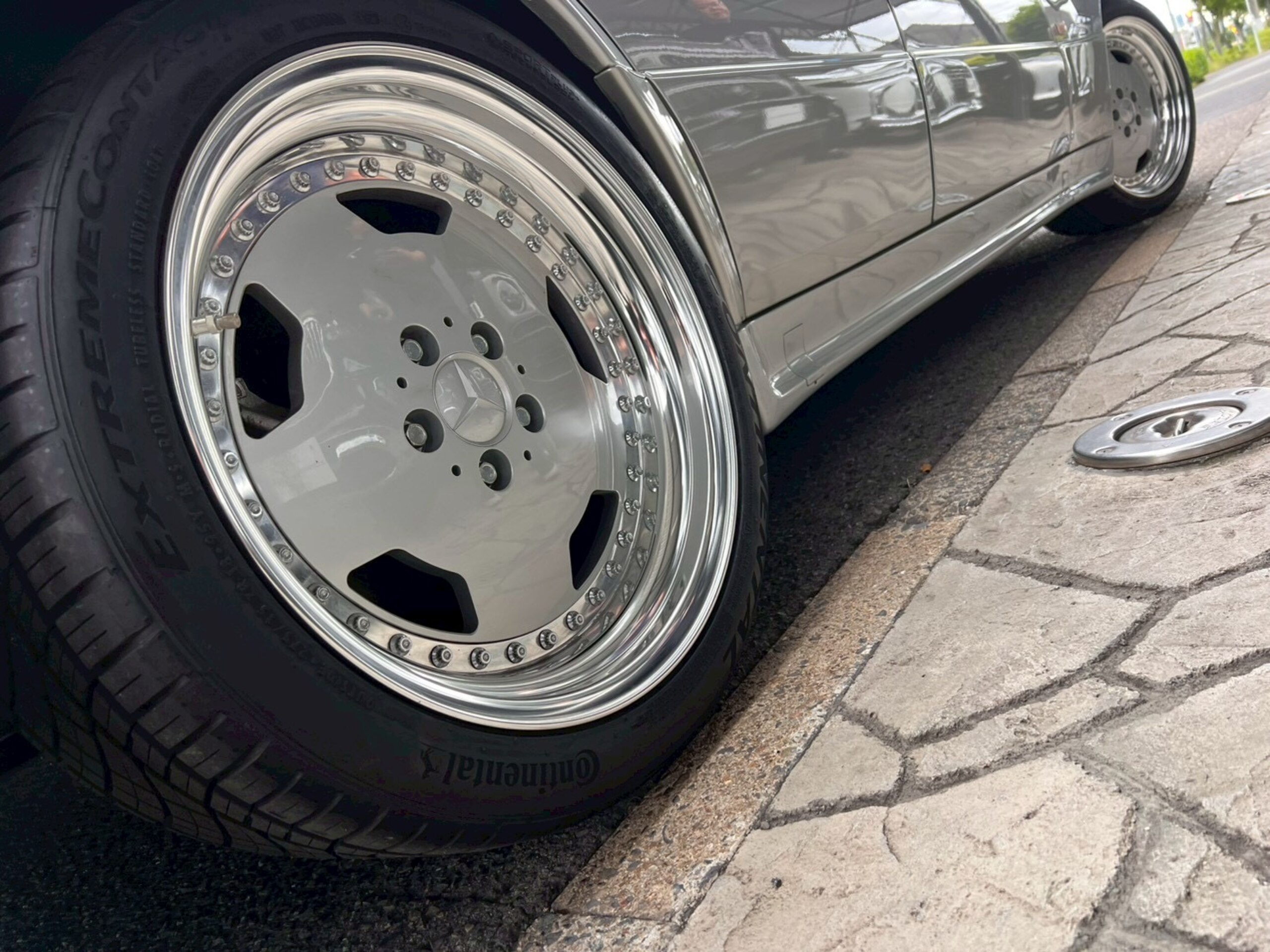 1995 Mercedes Benz E60 AMG — Photo 28 / 74