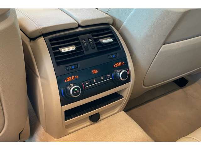2014 BMW M550d xDrive — Photo 14 / 17