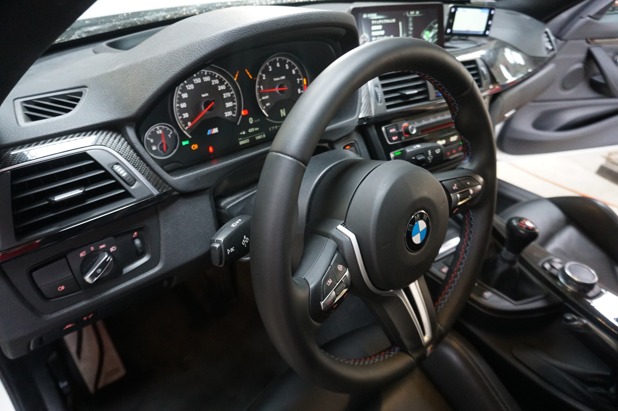 2015 BMW M4 Coupe — Photo 6 / 16