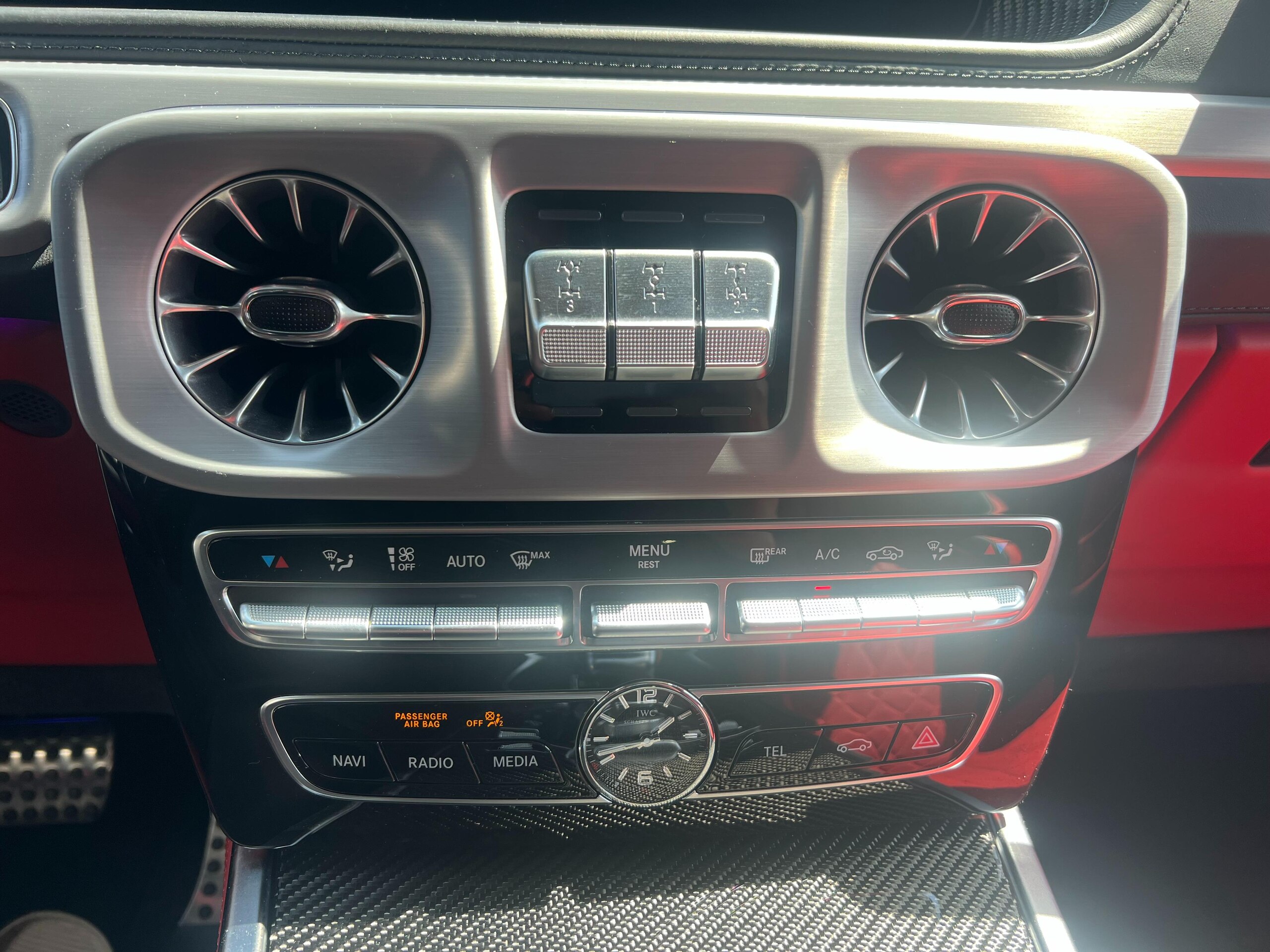 2019 Mercedes Benz G63 AMG — Photo 11 / 21
