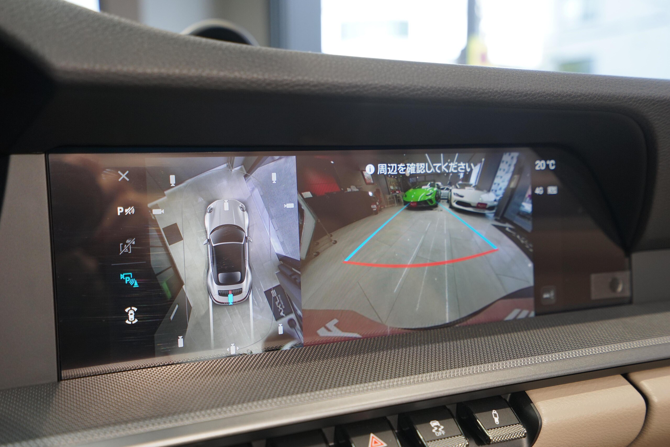 2024 Porsche 911 Carrera Cabriolet — Photo 12 / 20
