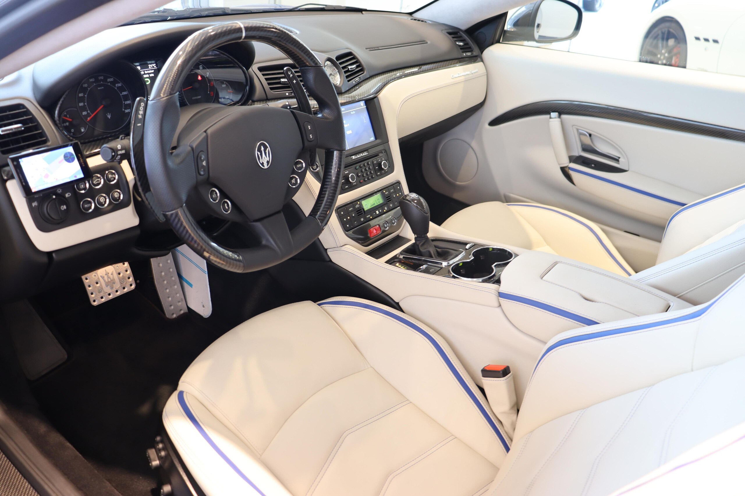 2016 Maserati GranTurismo Sport — Photo 6 / 23