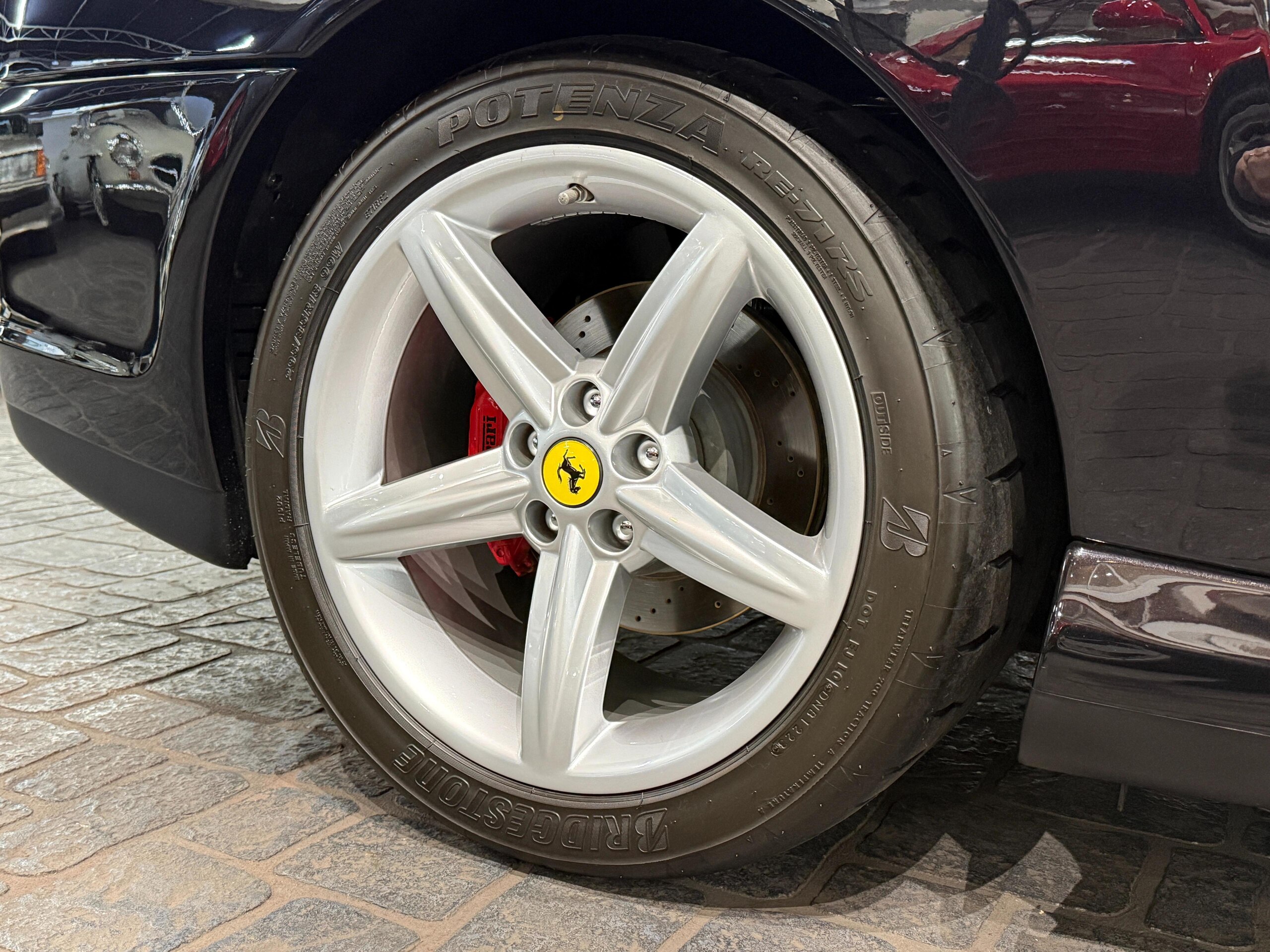 2004 Ferrari 575M Maranello — Photo 15 / 18