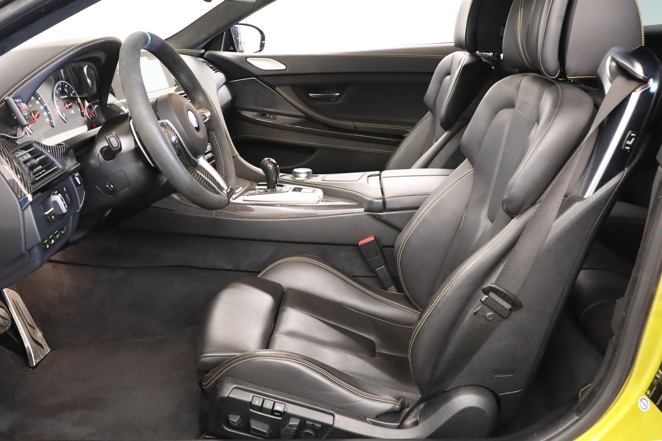 2016 BMW M6 Competition — Photo 9 / 28